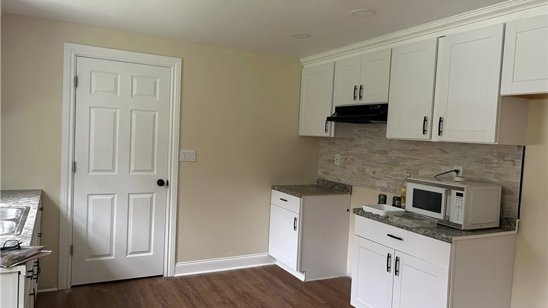 Property at 474 Seneca trnpke Turnpike, Syracuse, NY 13205 8