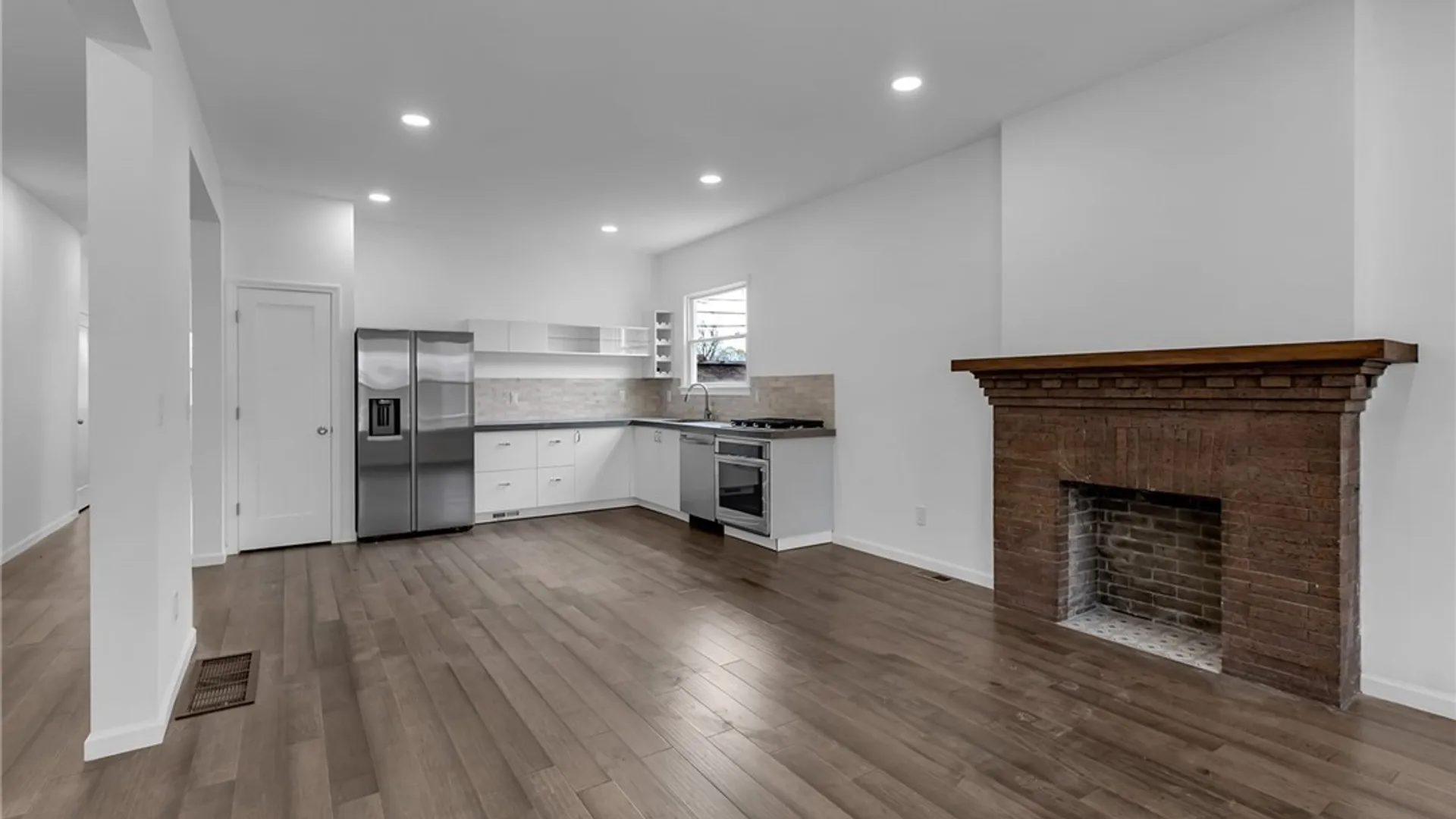 Property at 23 Oxford Avenue, Buffalo, NY 14209 10