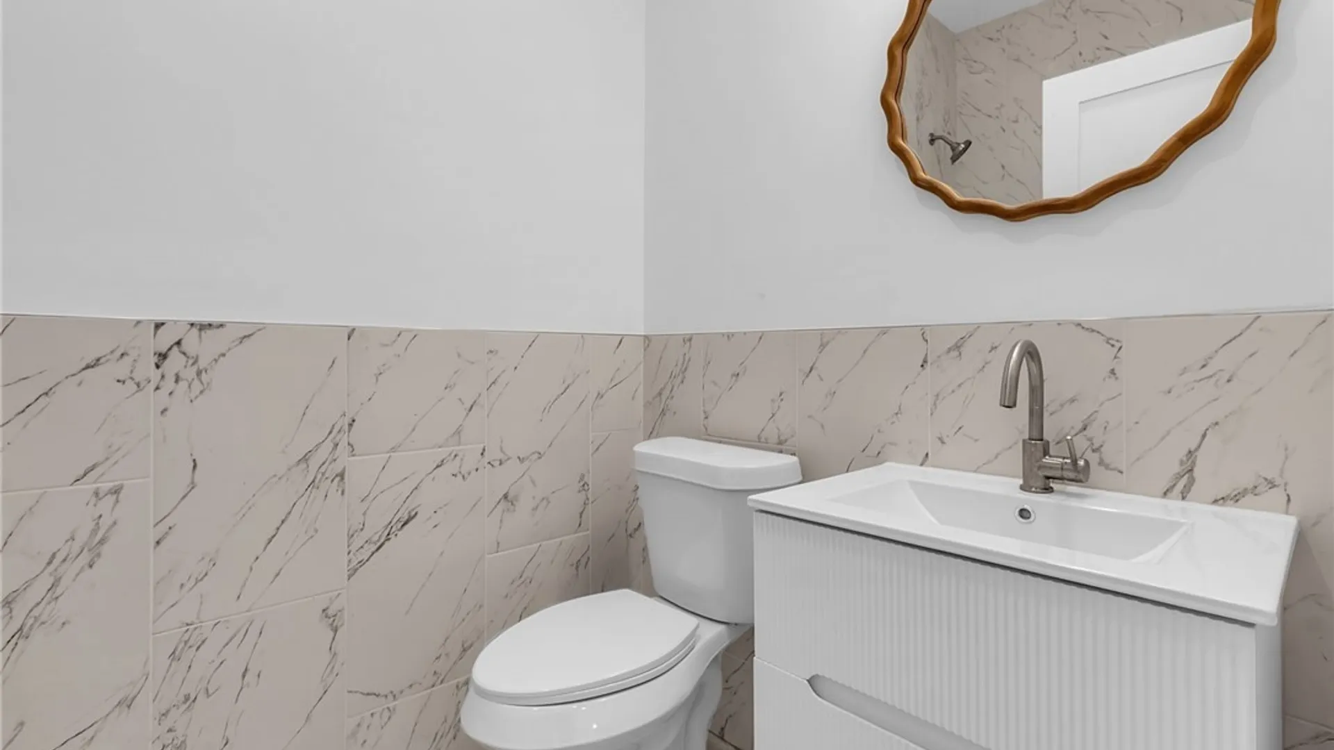 Property at 23 Oxford Avenue, Buffalo, NY 14209 23