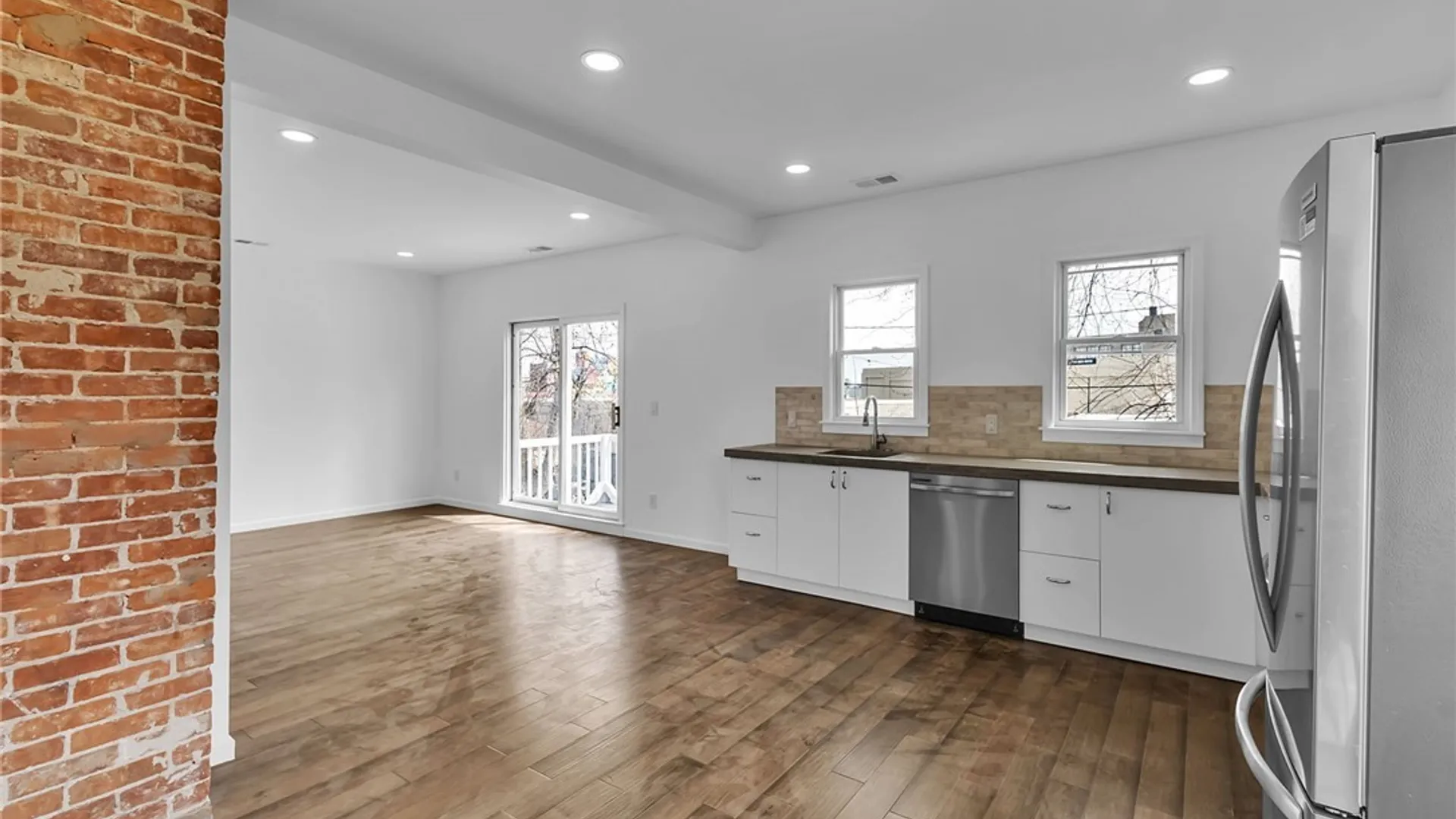 Property at 23 Oxford Avenue, Buffalo, NY 14209 28