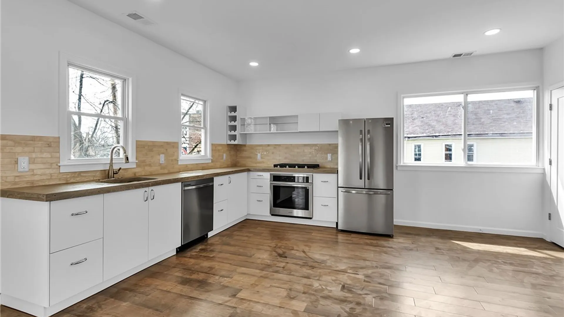 Property at 23 Oxford Avenue, Buffalo, NY 14209 29