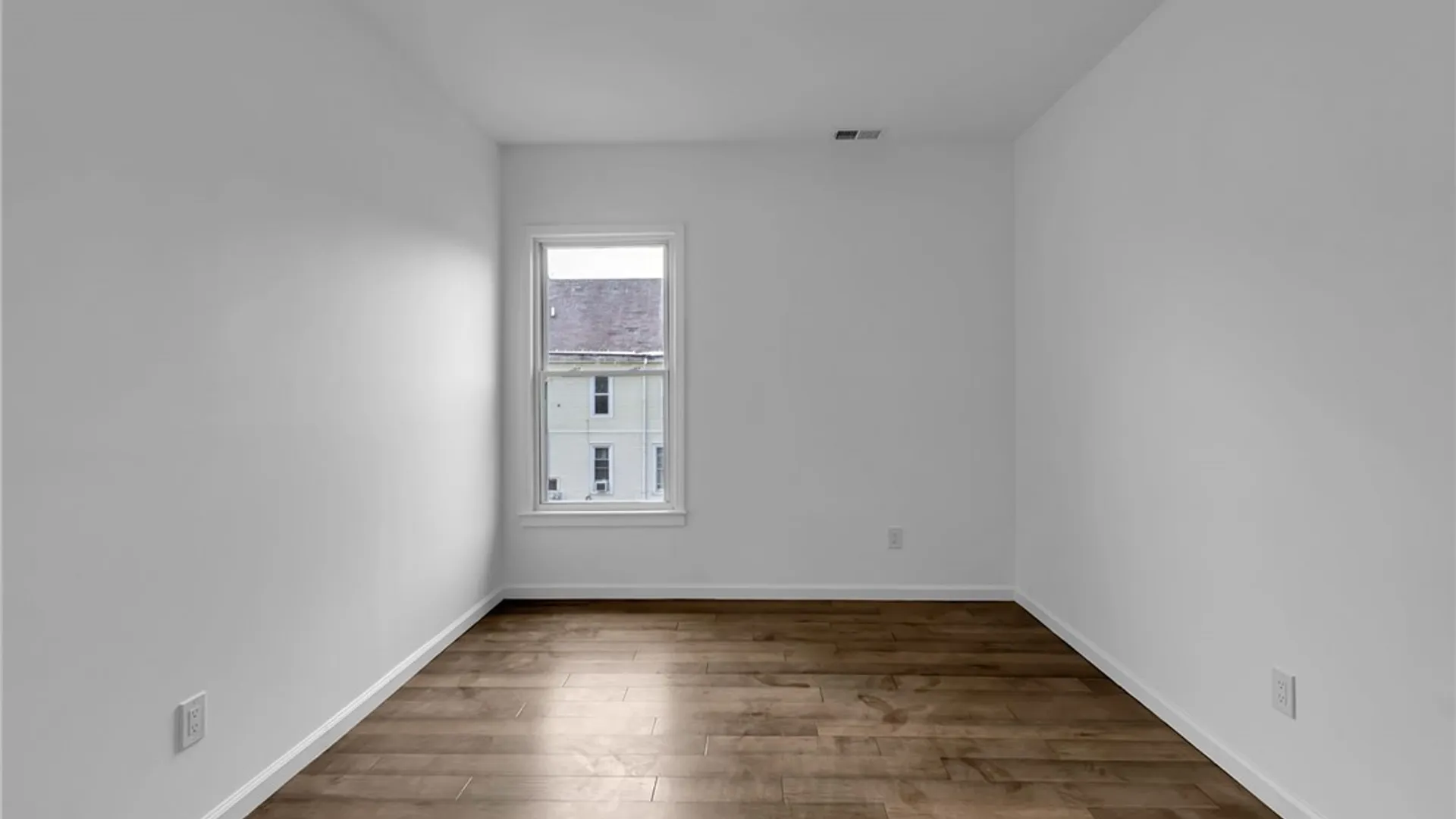 Property at 23 Oxford Avenue, Buffalo, NY 14209 38