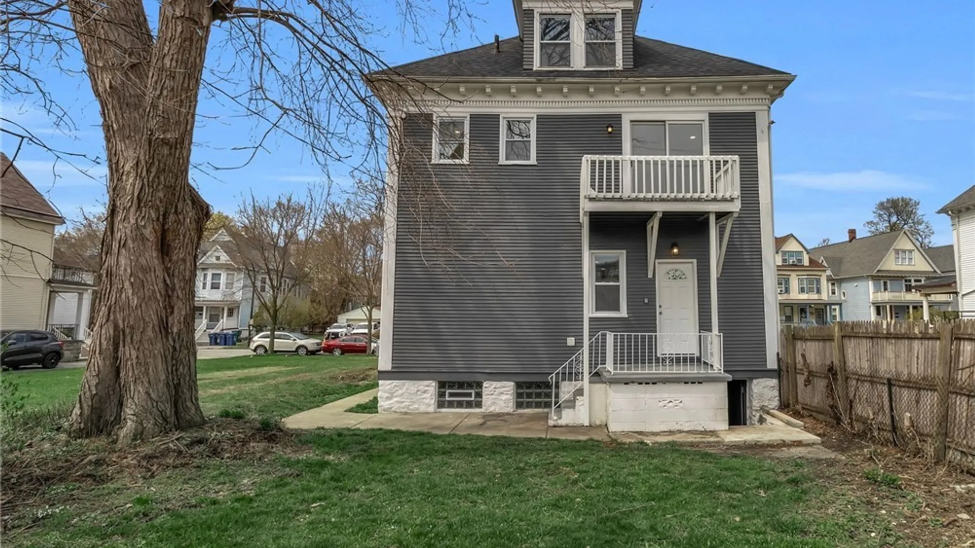 Property at 23 Oxford Avenue, Buffalo, NY 14209 46