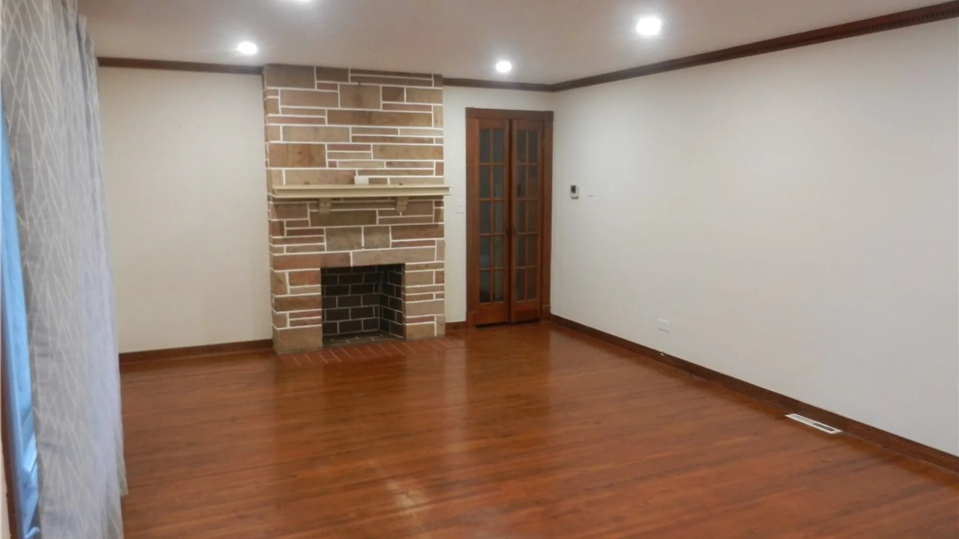 Property at 3988 Staley Drive, Hamburg, NY 14075 4