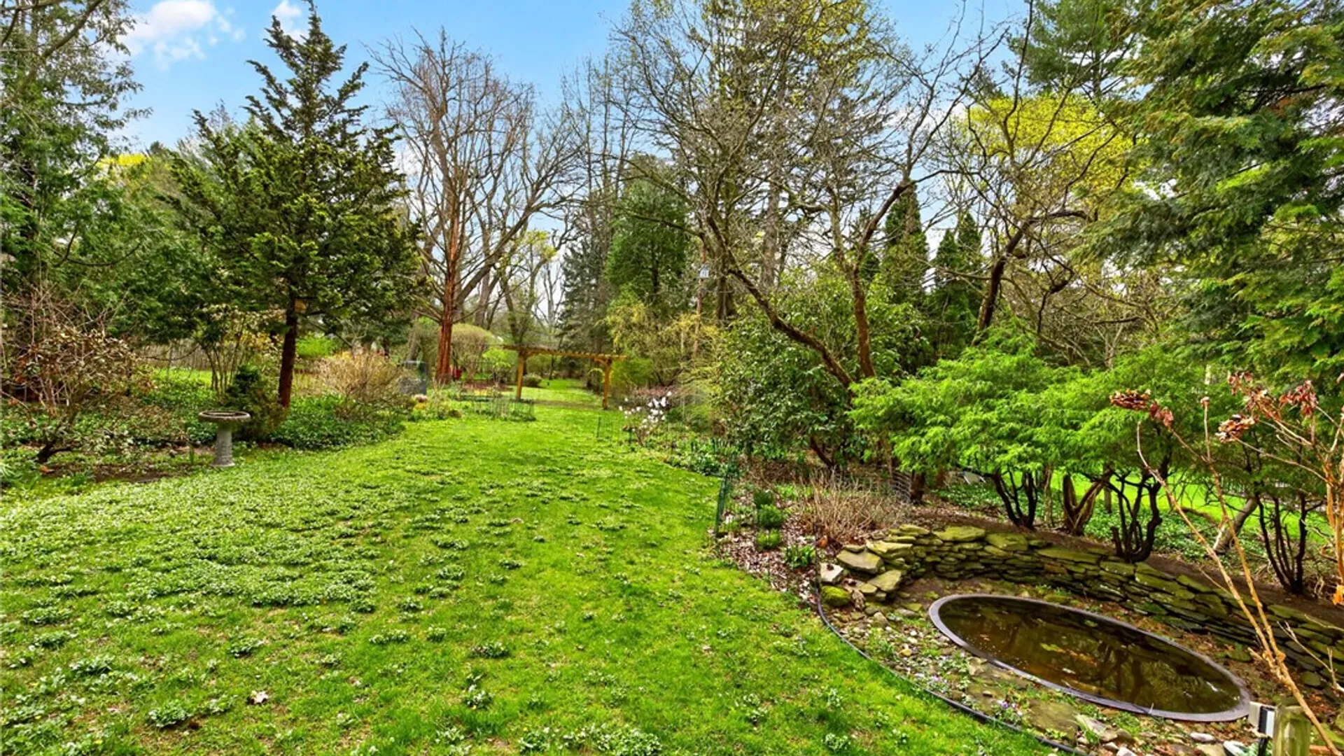 Property at 53 Golfside Parkway, Brighton, NY 14610 32