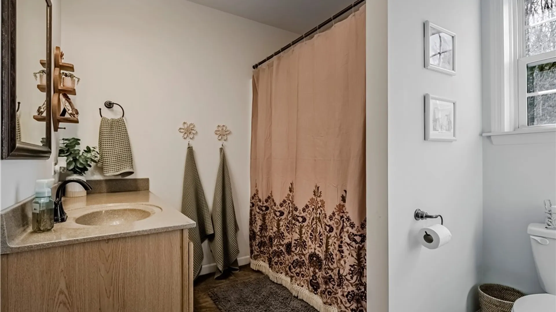 Property at 389 Warren Road, German Flatts, NY 13407 32