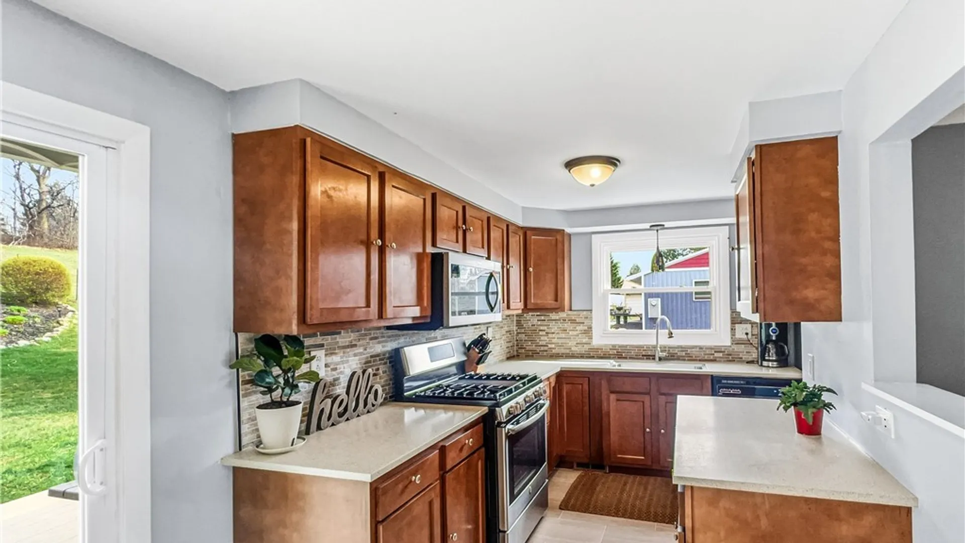 Property at 4422 Outlook Drive, Onondaga, NY 13215 13