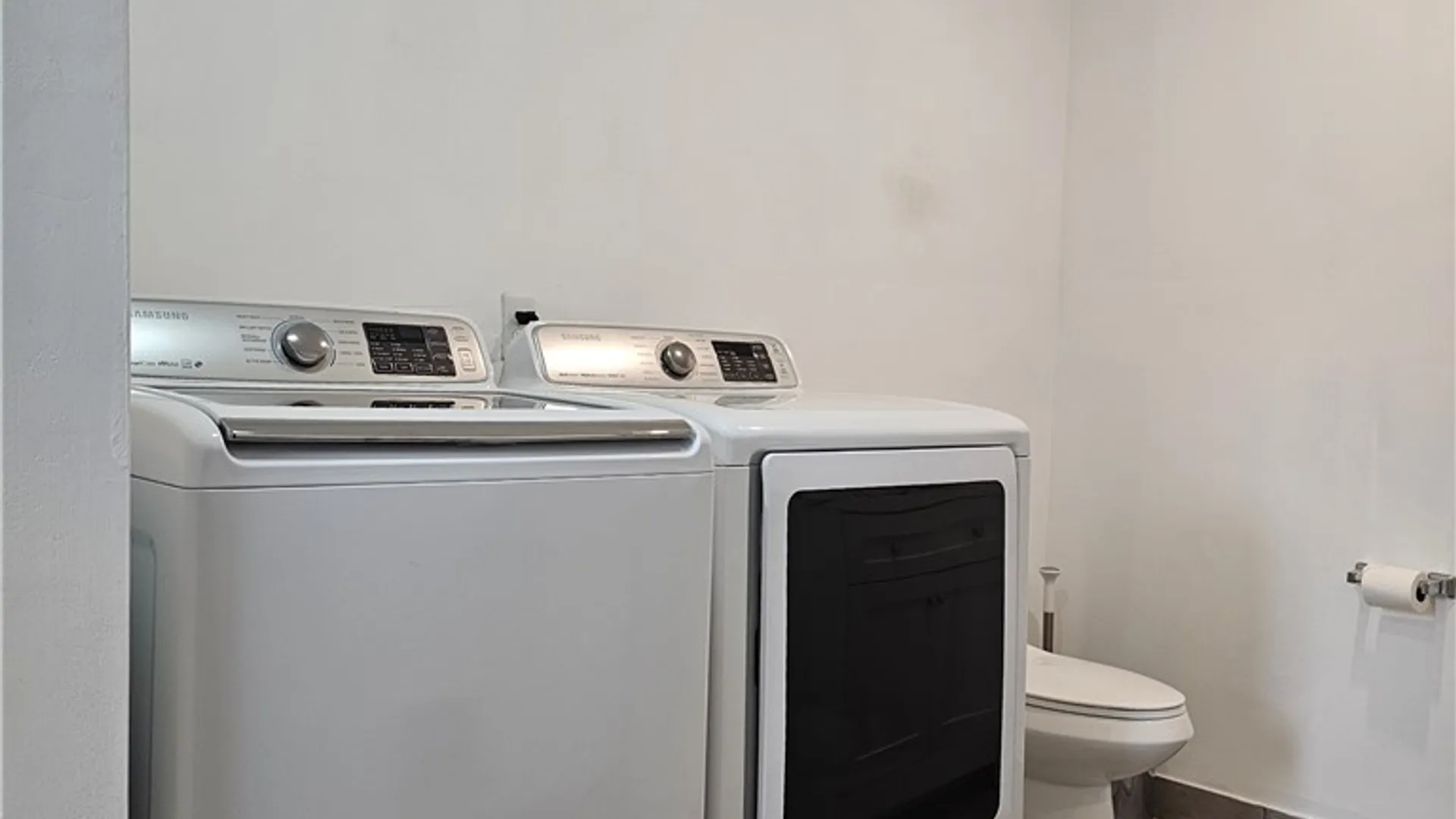 Property at 1102 Oak Street, Utica, NY 13502 22