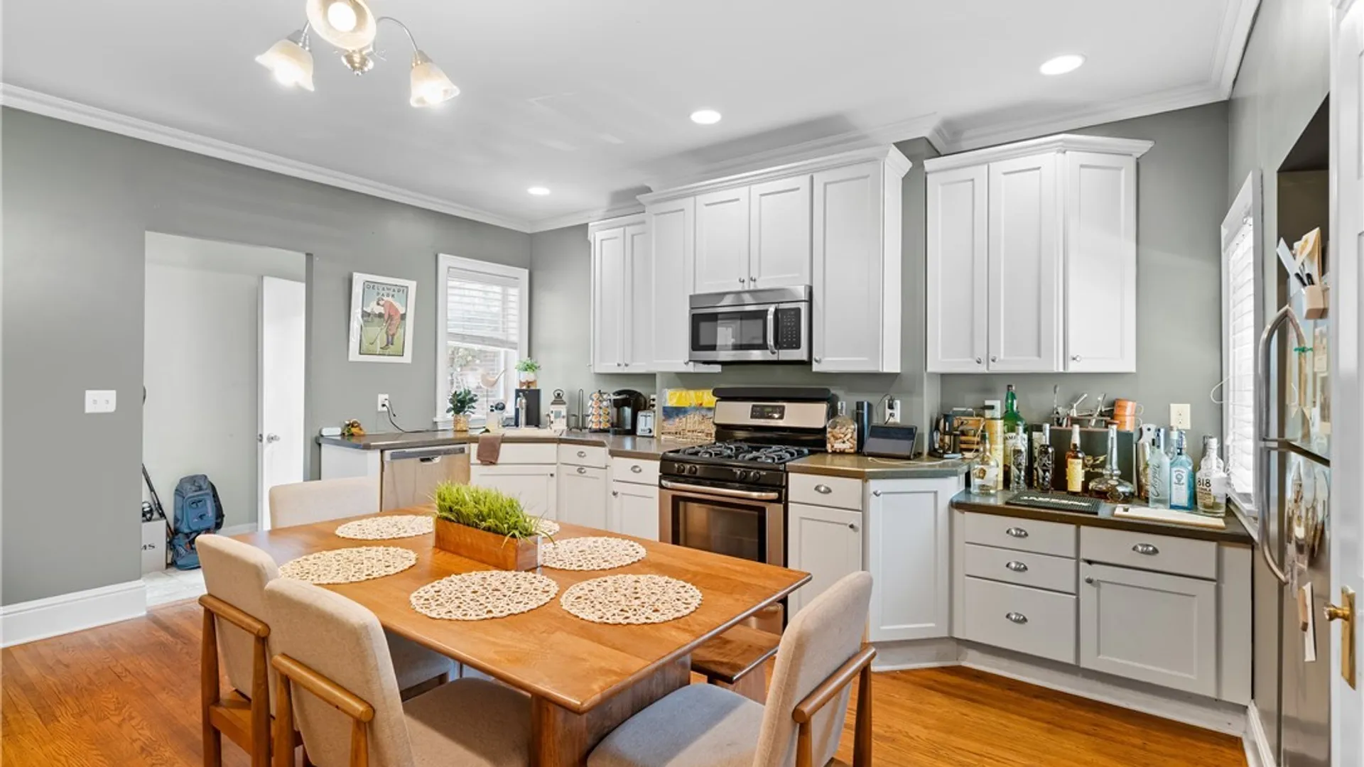 Property at 13 Mariner Street, Buffalo, NY 14201 10