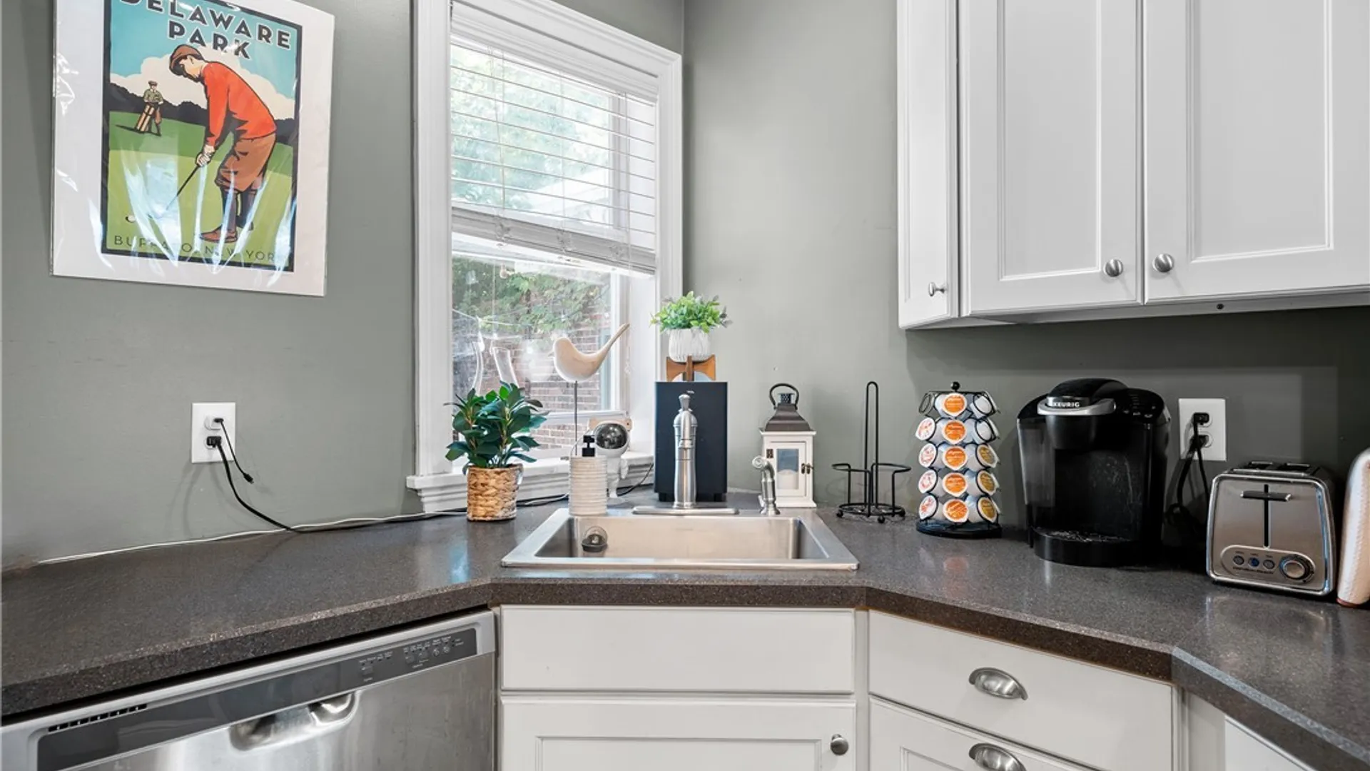 Property at 13 Mariner Street, Buffalo, NY 14201 12