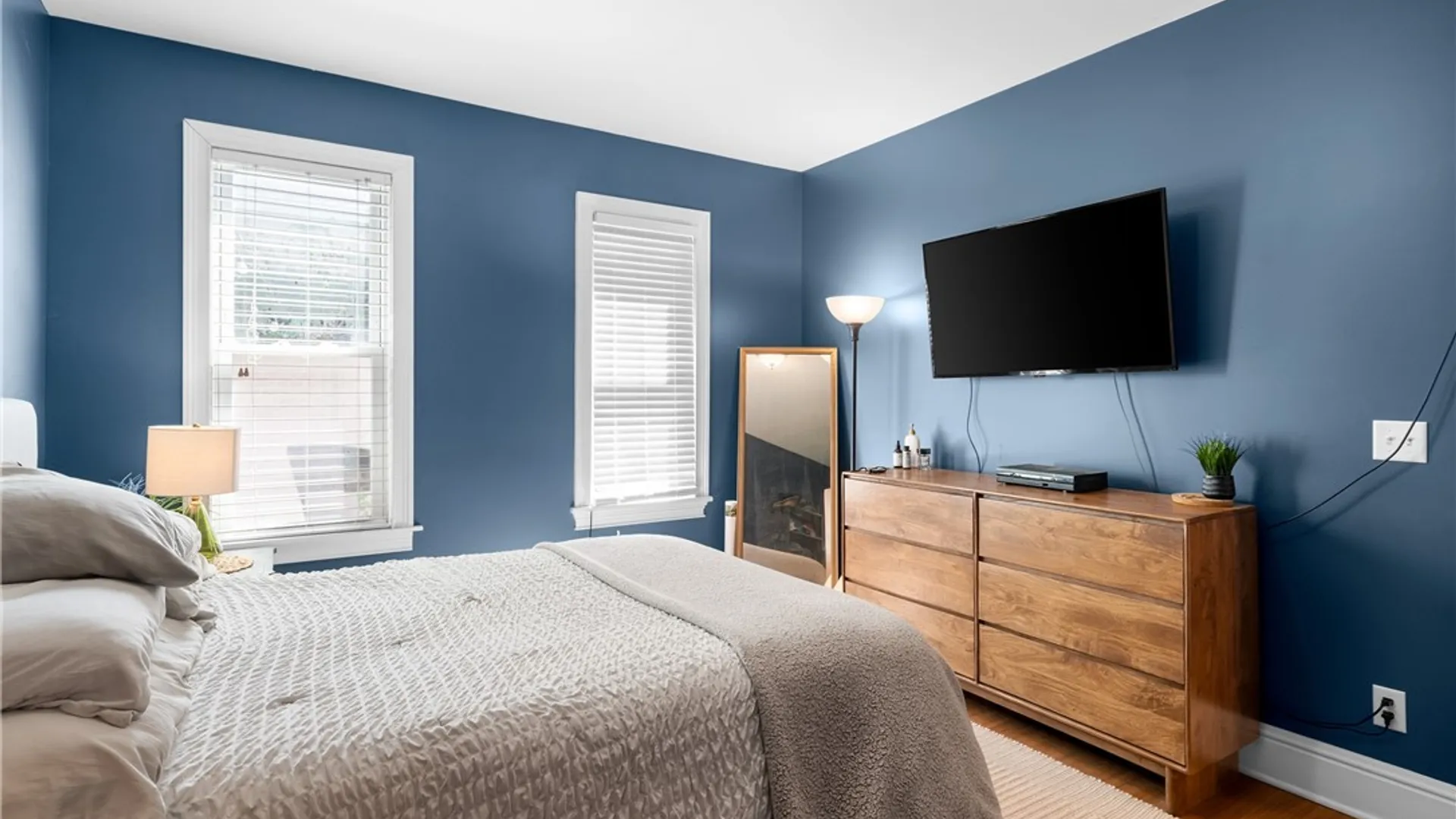 Property at 13 Mariner Street, Buffalo, NY 14201 17