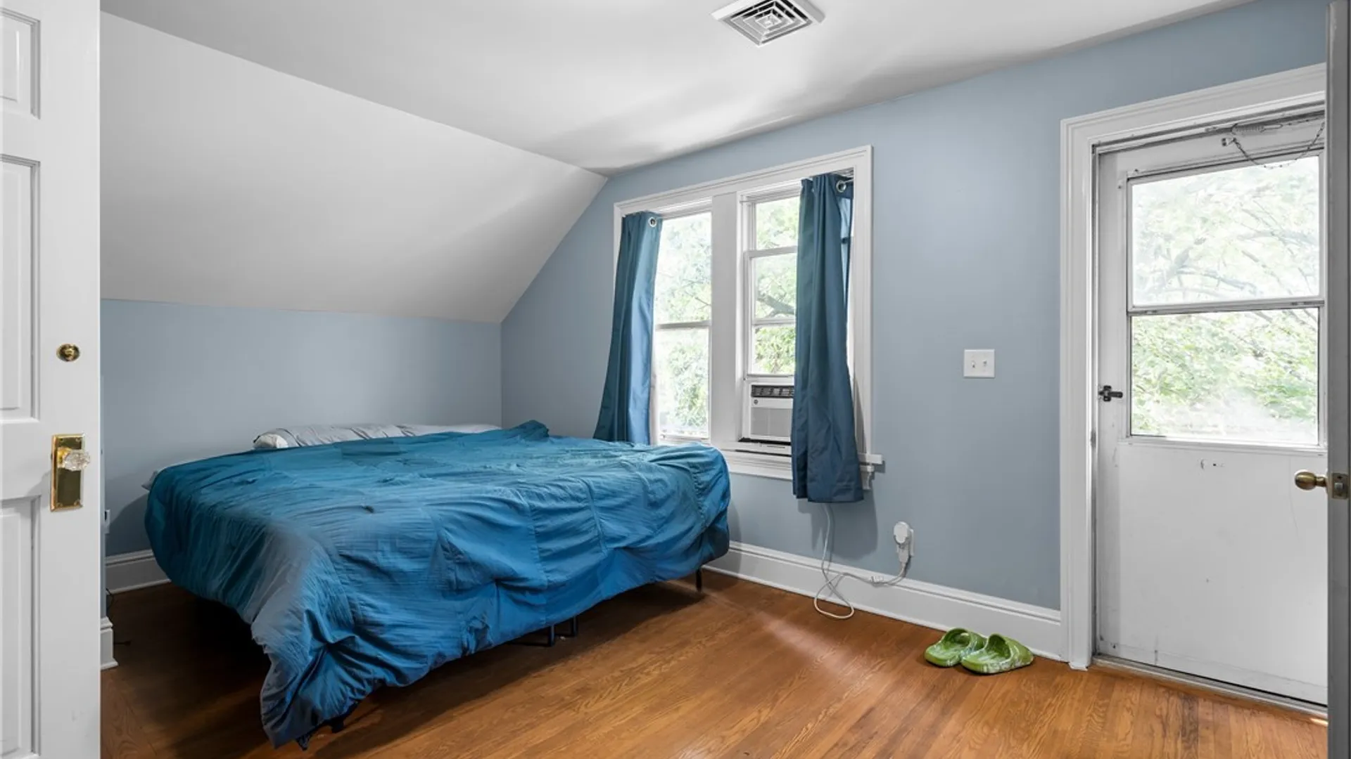 Property at 13 Mariner Street, Buffalo, NY 14201 21