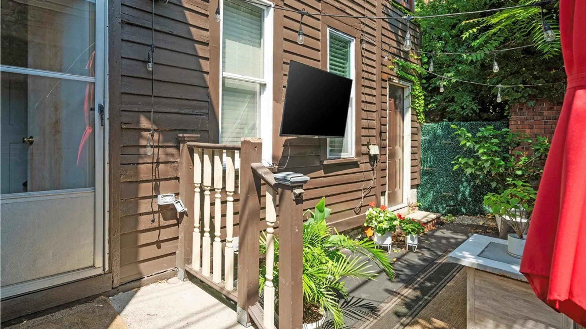 Property at 13 Mariner Street, Buffalo, NY 14201 38