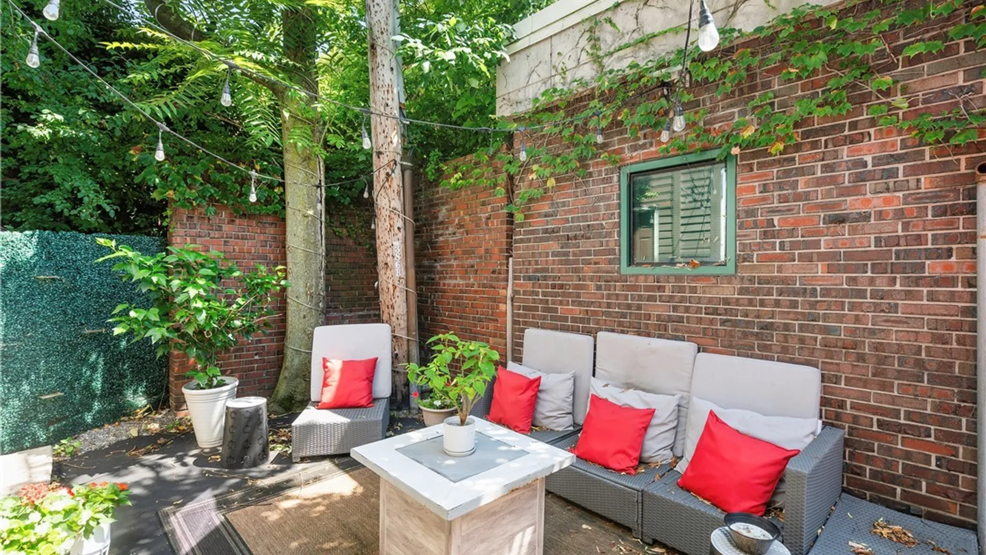 Property at 13 Mariner Street, Buffalo, NY 14201 39