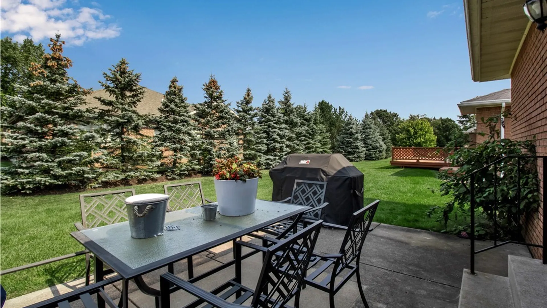 Property at 6 Saint Charles Court, Amherst, NY 14221 38