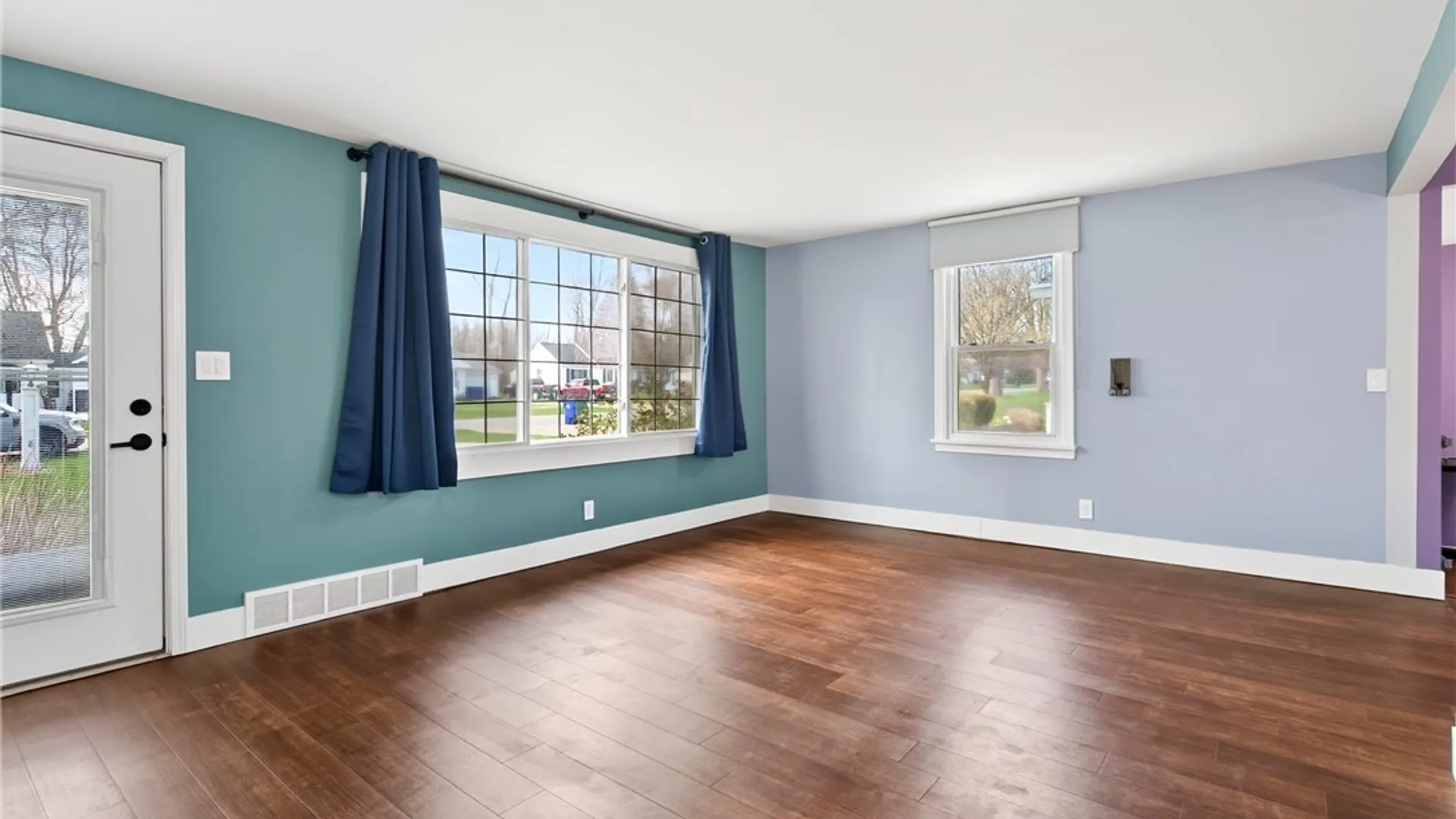 Property at 4357 Barton Road, Clarence, NY 14031 20