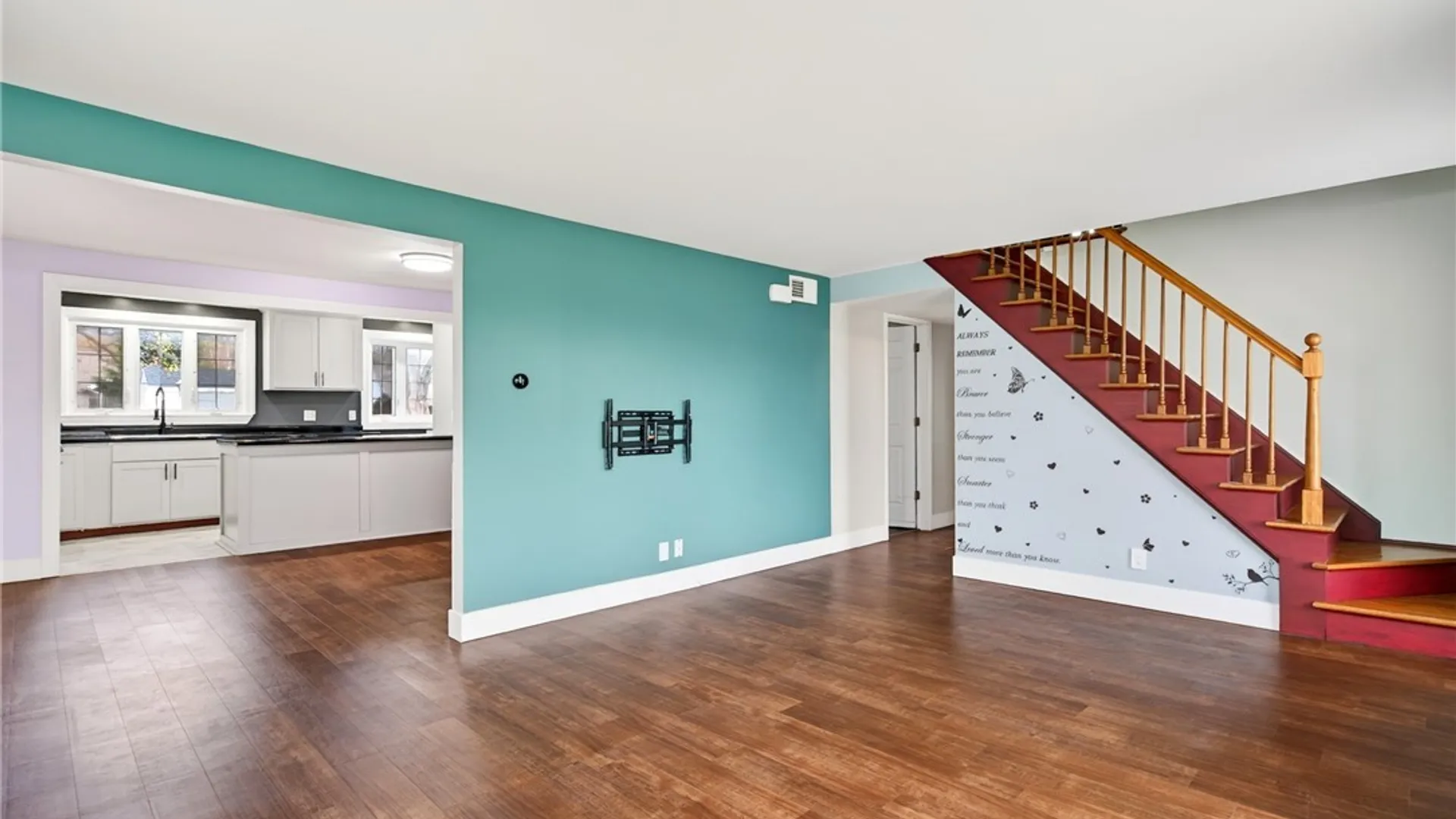 Property at 4357 Barton Road, Clarence, NY 14031 21
