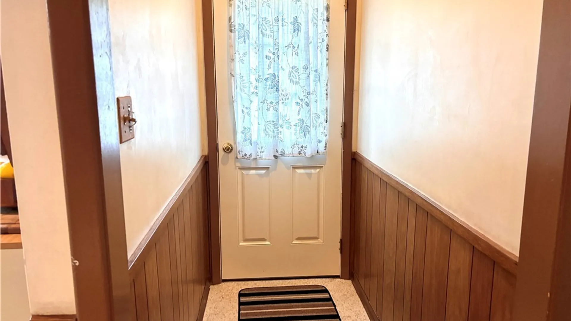 Property at 517 Tilden Avenue, Utica, NY 13501 16