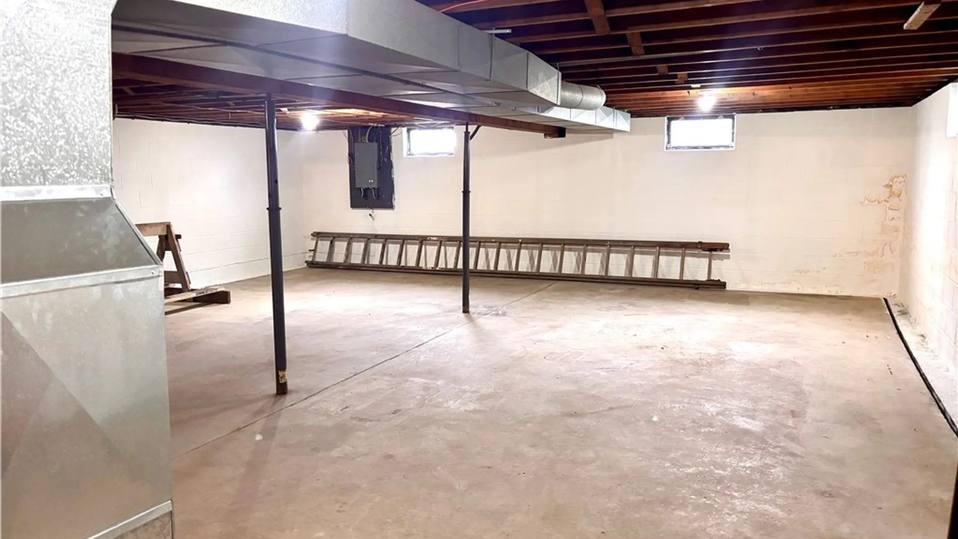 Property at 517 Tilden Avenue, Utica, NY 13501 30