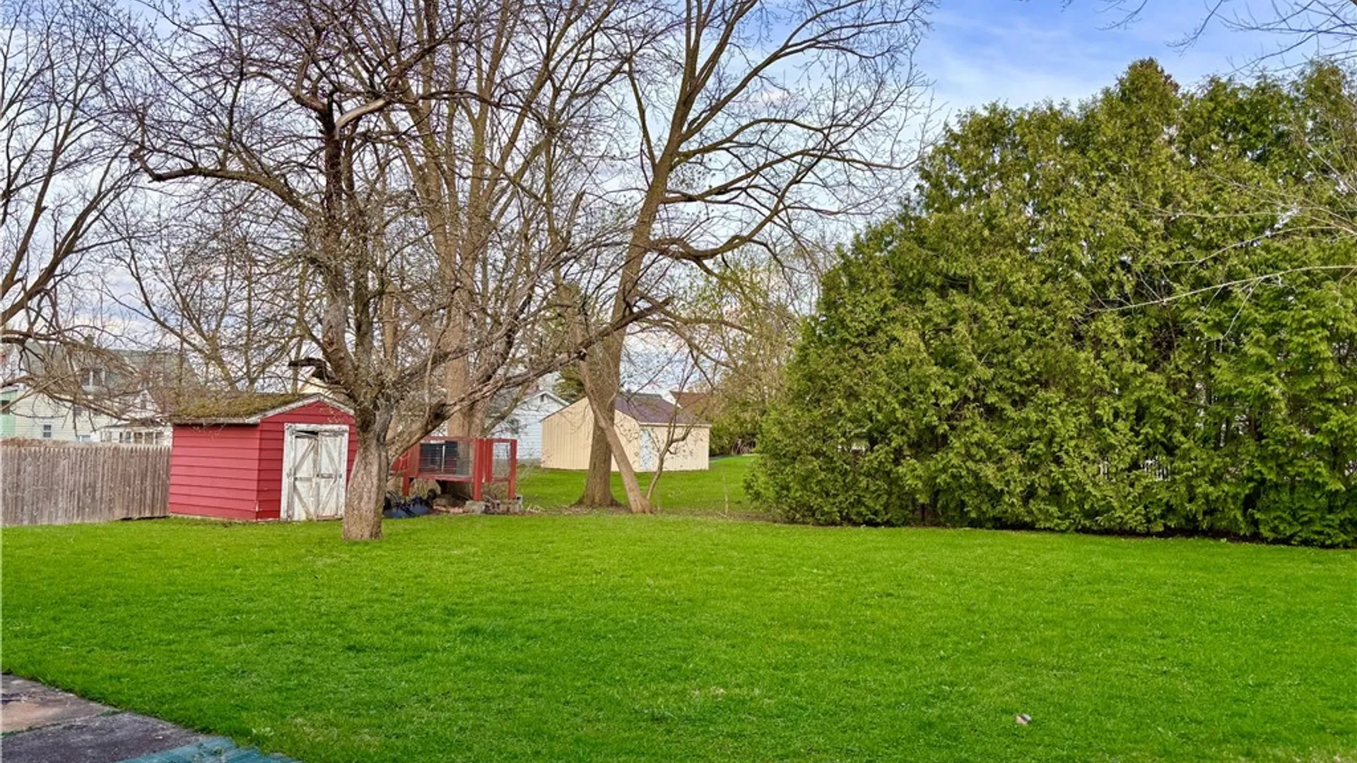 Property at 517 Tilden Avenue, Utica, NY 13501 35