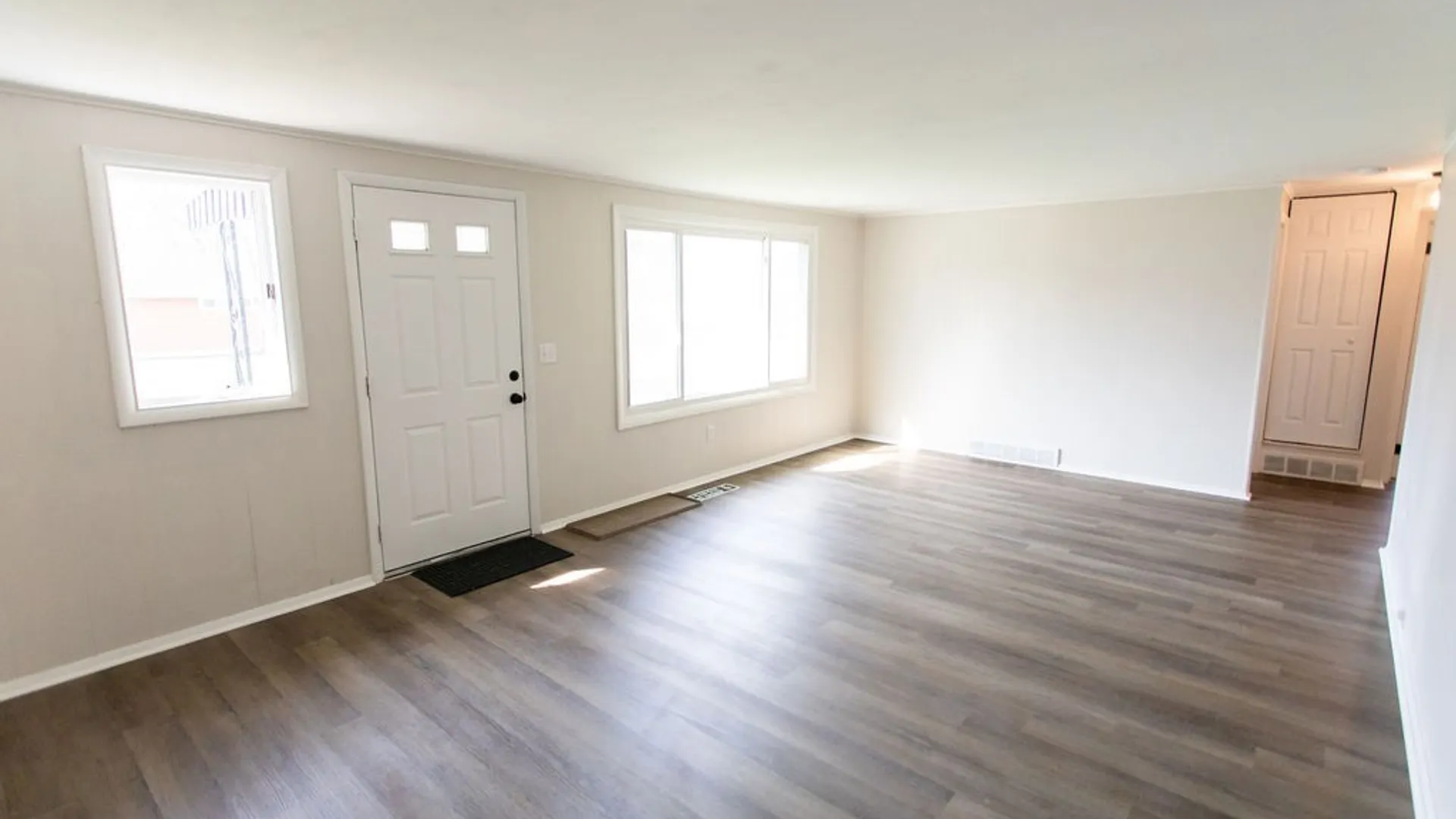 Property at 1101 Boulevard Street, Salina, NY 13211 10