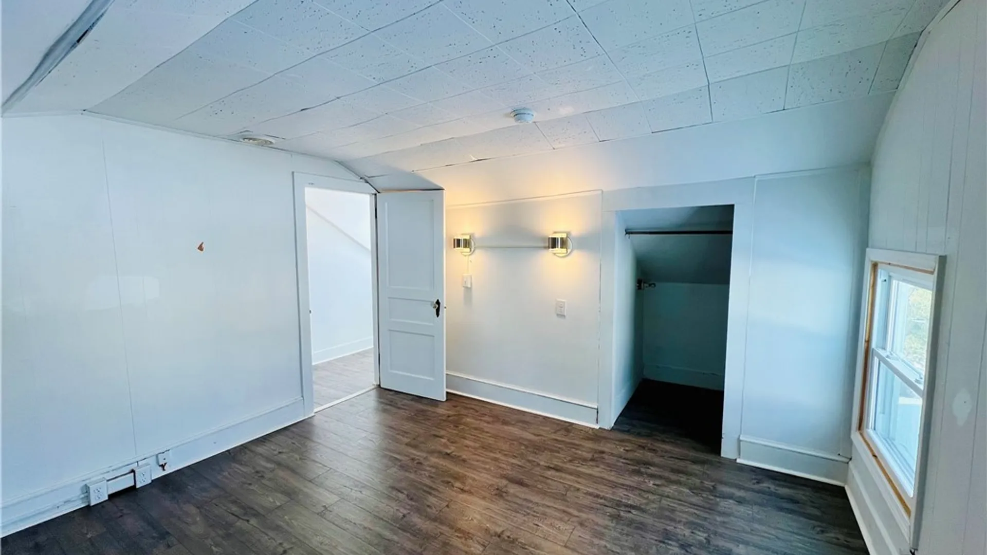 Property at 140 Oneida Street, Oswego, NY 13126 17