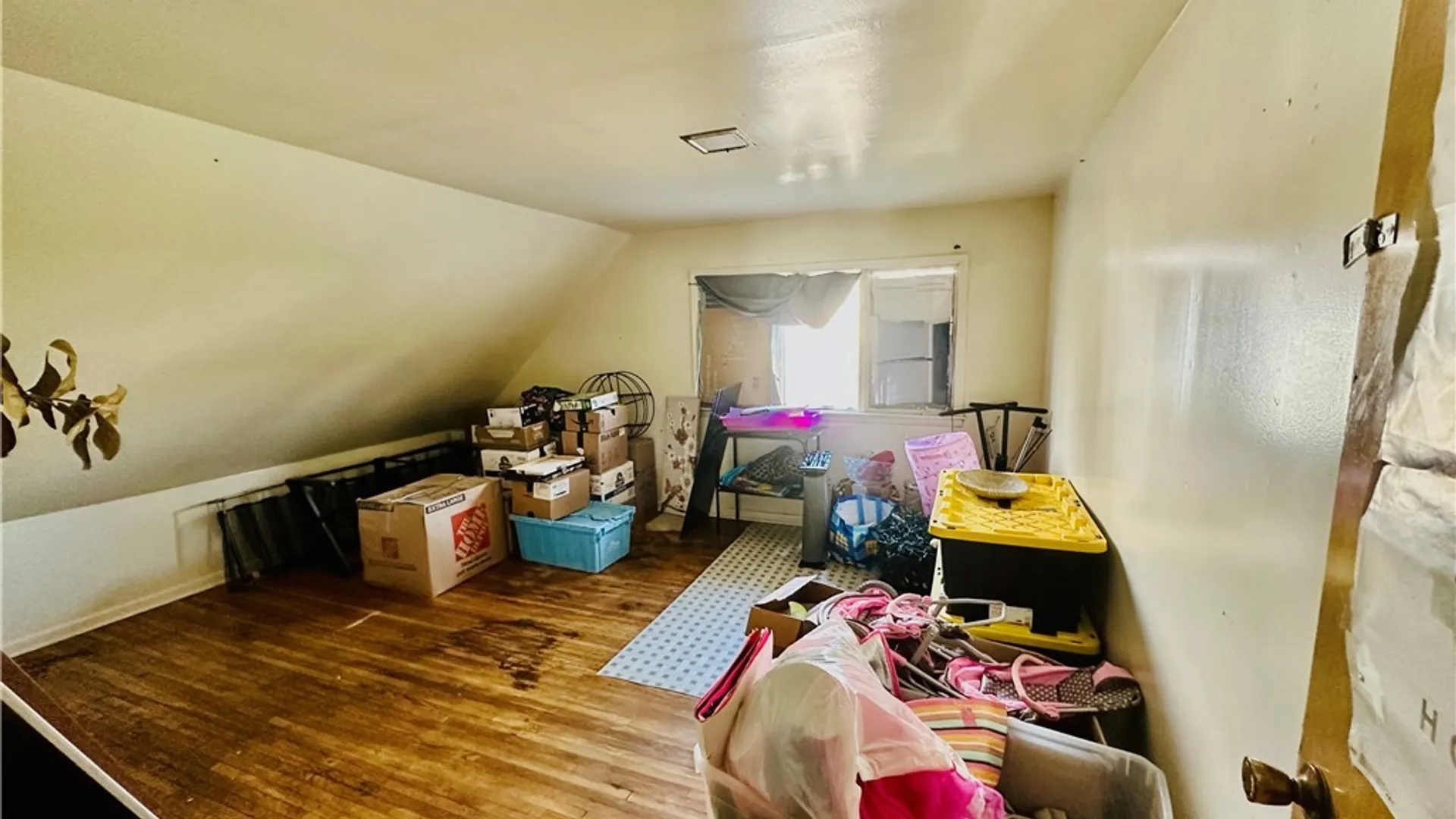 Property at 37 Schutrum Street, Buffalo, NY 14212 20