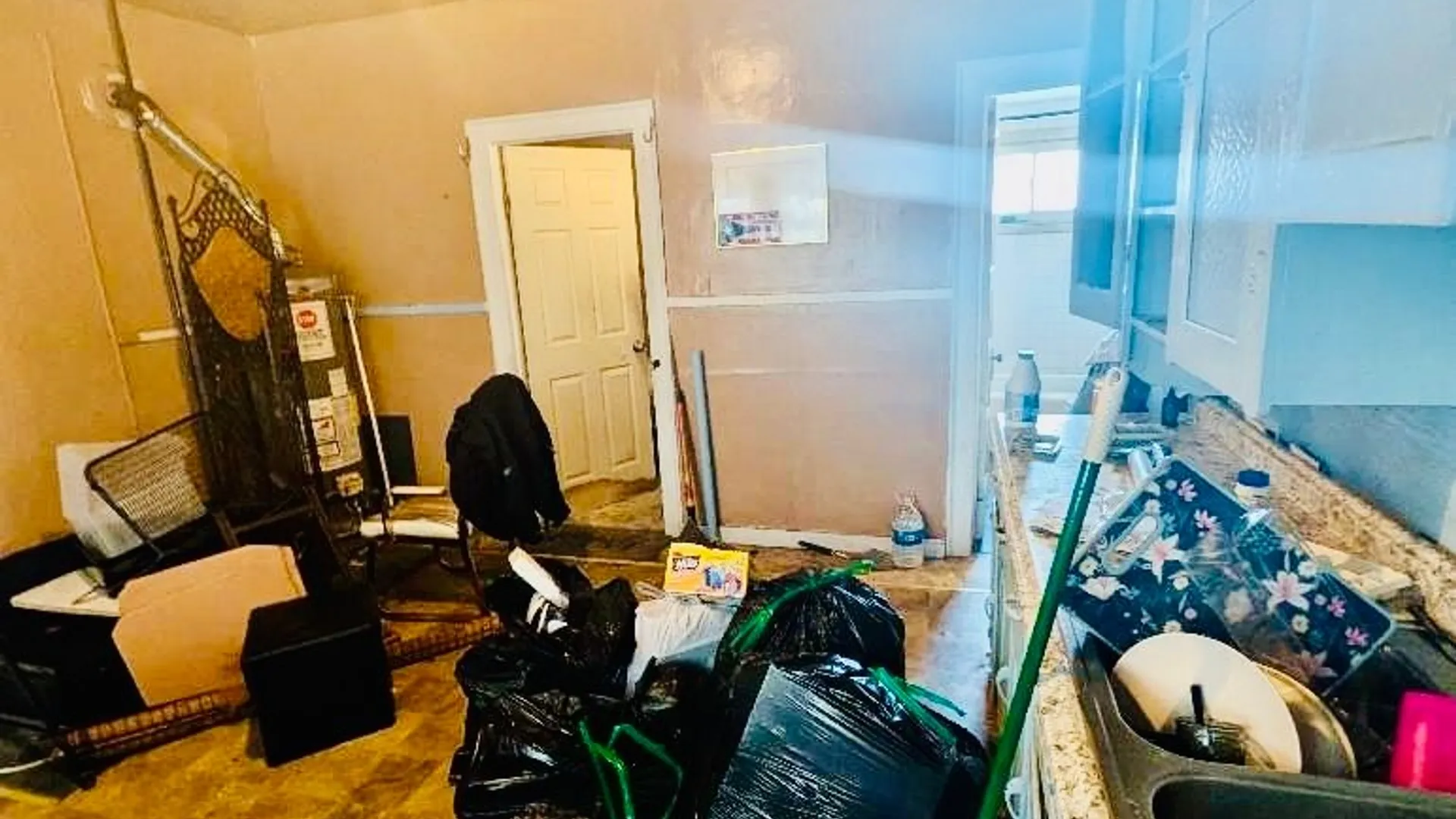 Property at 37 Schutrum Street, Buffalo, NY 14212 4