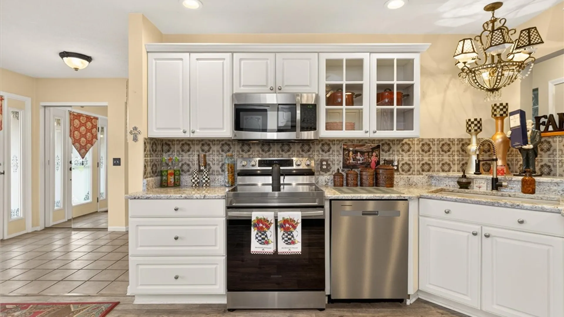 Property at 1343 Fieldcrest Lane, Victor, NY 14564 11