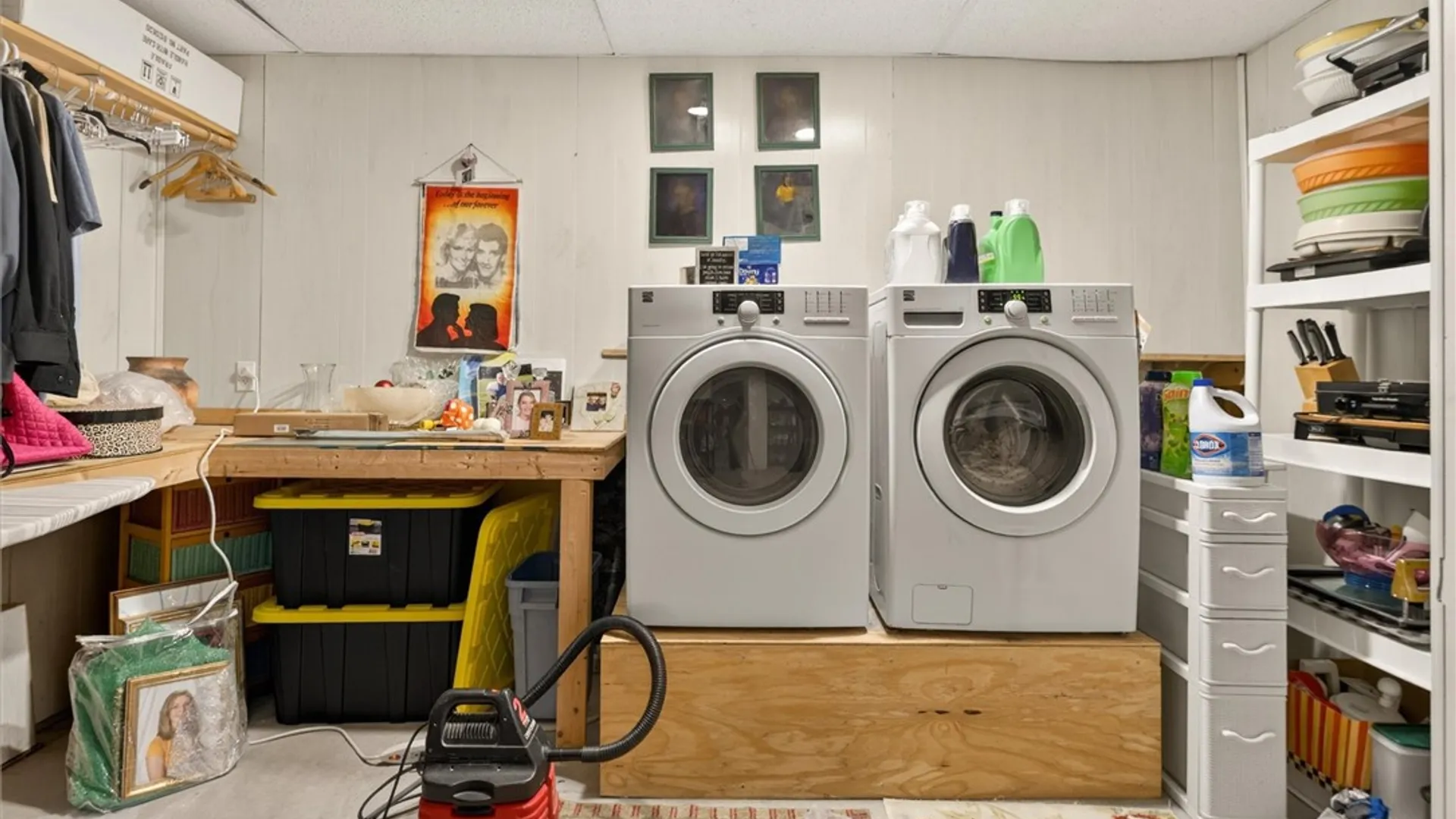 Property at 1343 Fieldcrest Lane, Victor, NY 14564 45