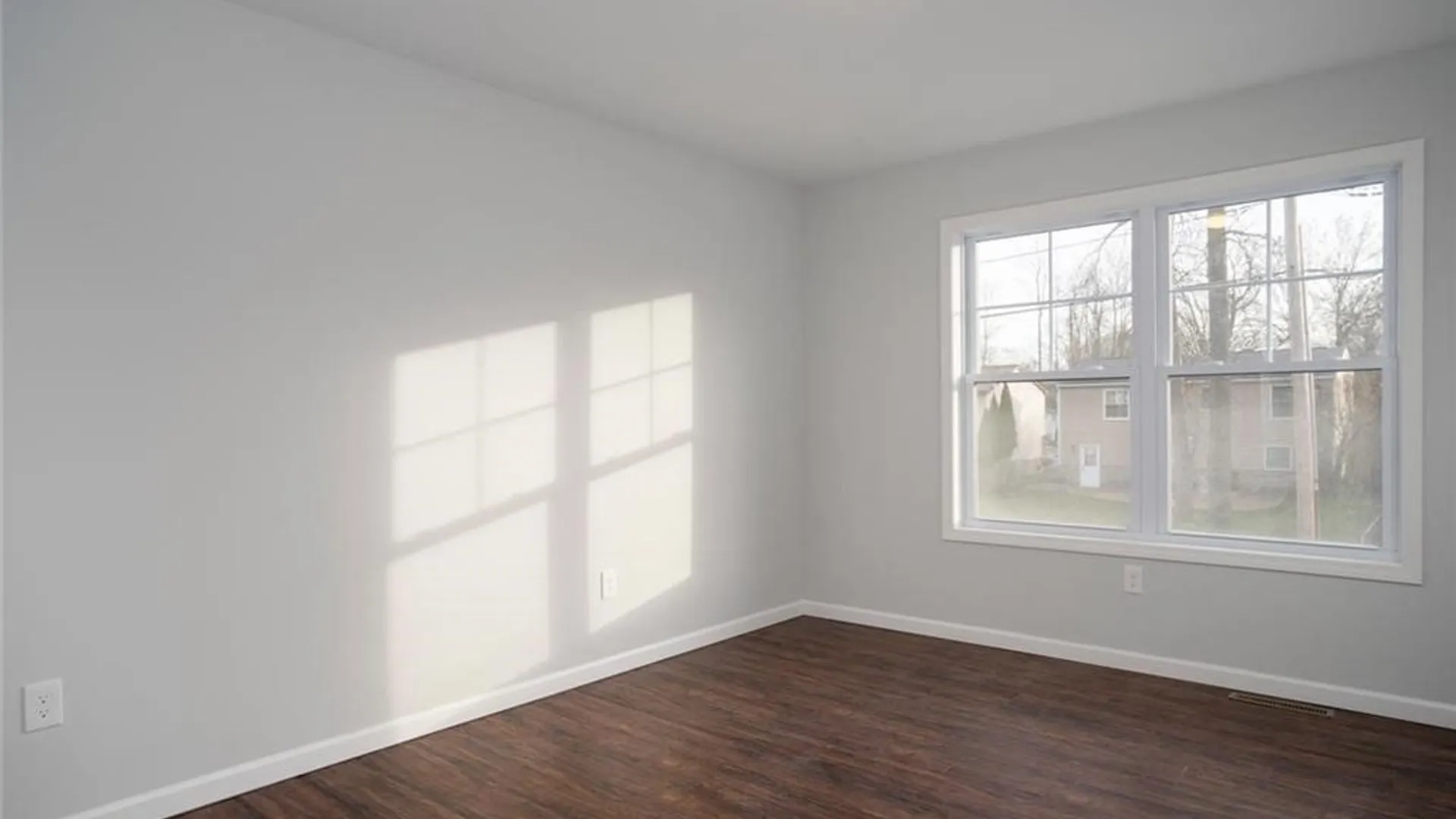 Property at 46 Roger Chaffee Drive, Amherst, NY 14228 15