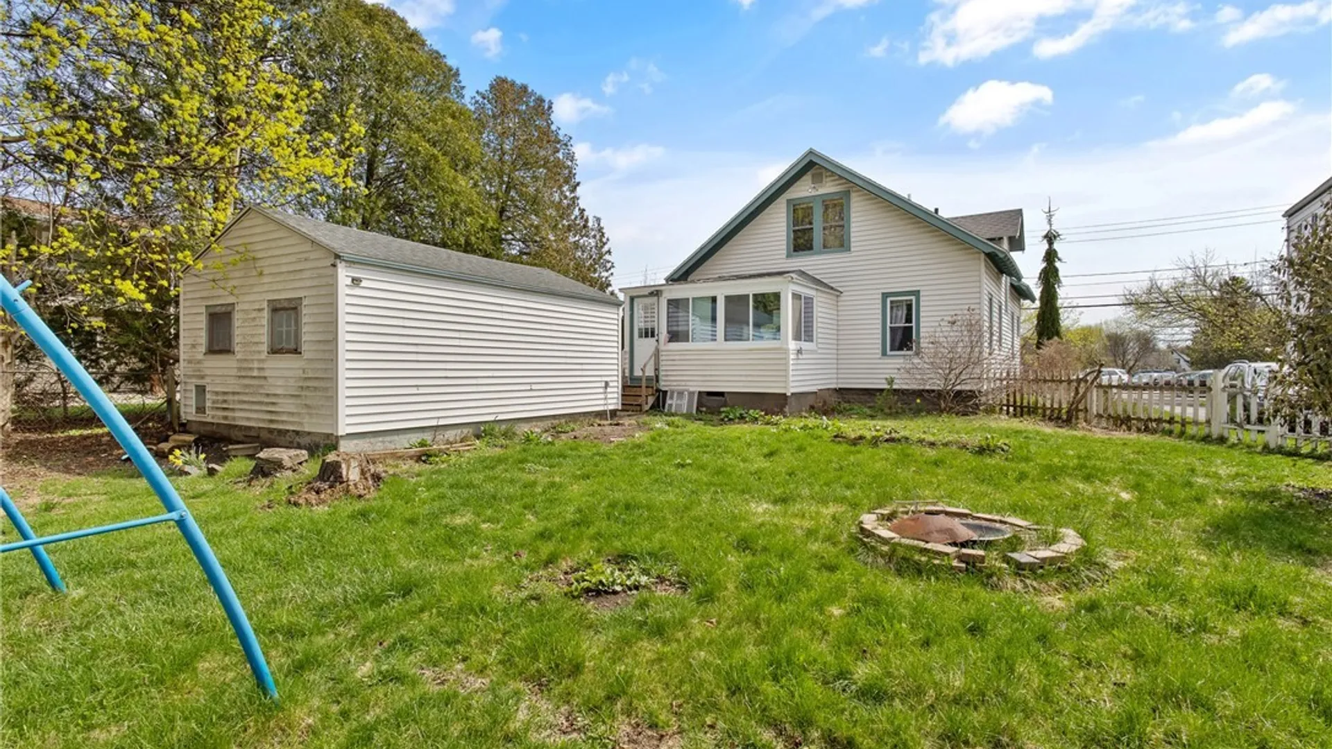 Property at 140 Jamesville Road, DeWitt, NY 13214 24