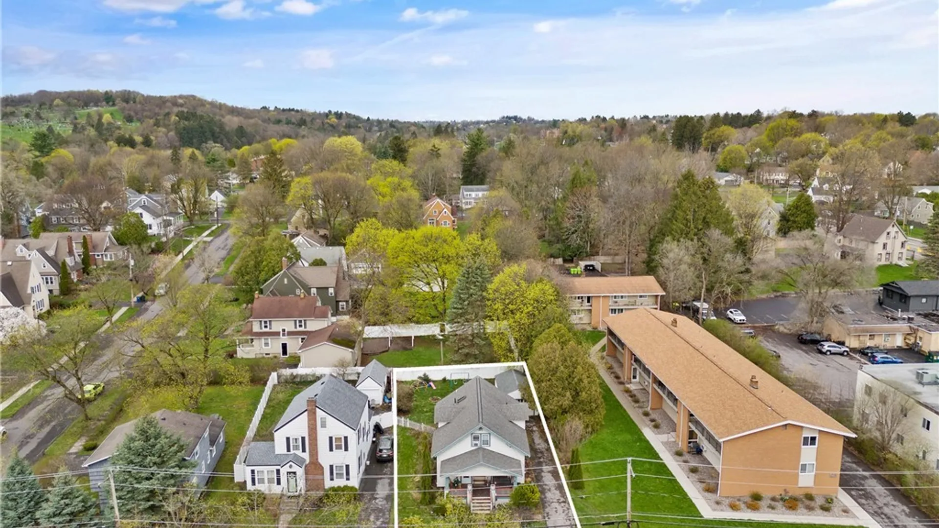 Property at 140 Jamesville Road, DeWitt, NY 13214 28