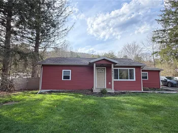 Property at 3887 State Route 414, Hornby, NY 14830