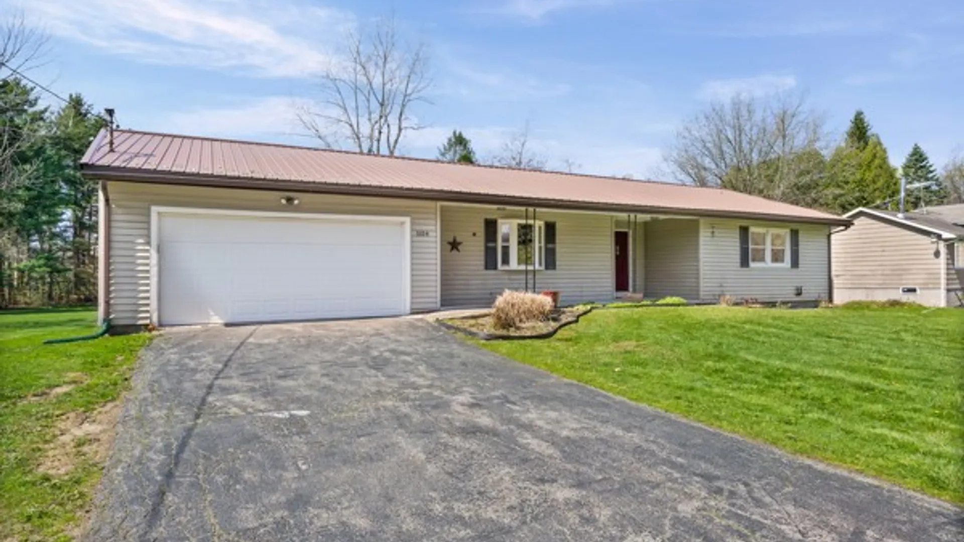 Property at 5154 Deliverance Avenue, Williamson, NY 14505 2