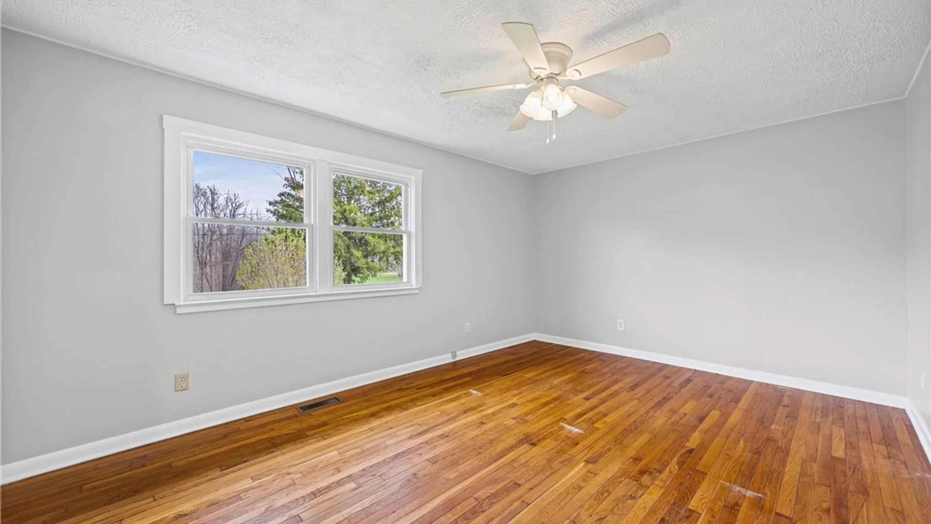 Property at 5154 Deliverance Avenue, Williamson, NY 14505 27