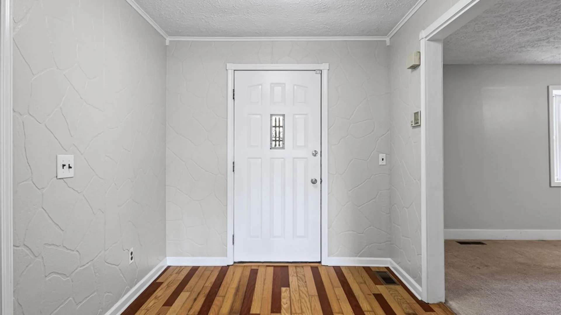 Property at 5154 Deliverance Avenue, Williamson, NY 14505 5