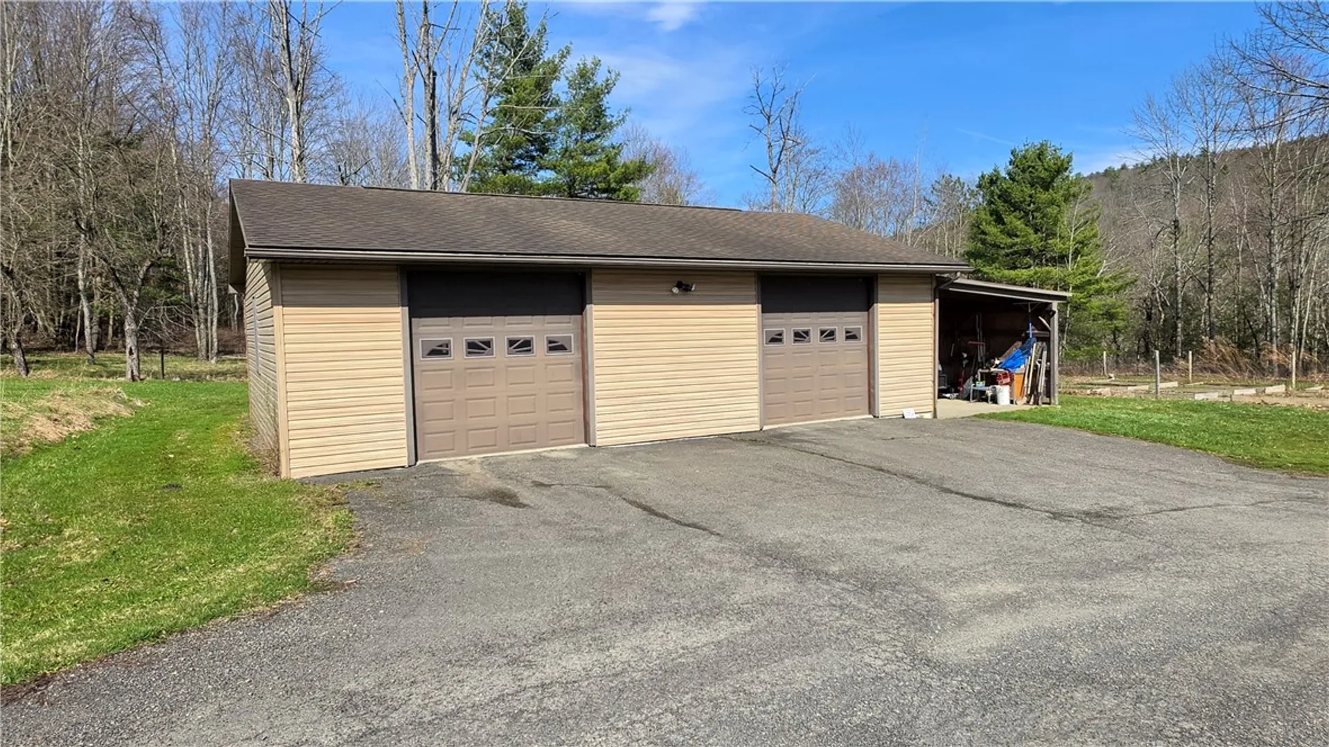 Property at 556 Benjamin Road, Erin, NY 14824 5