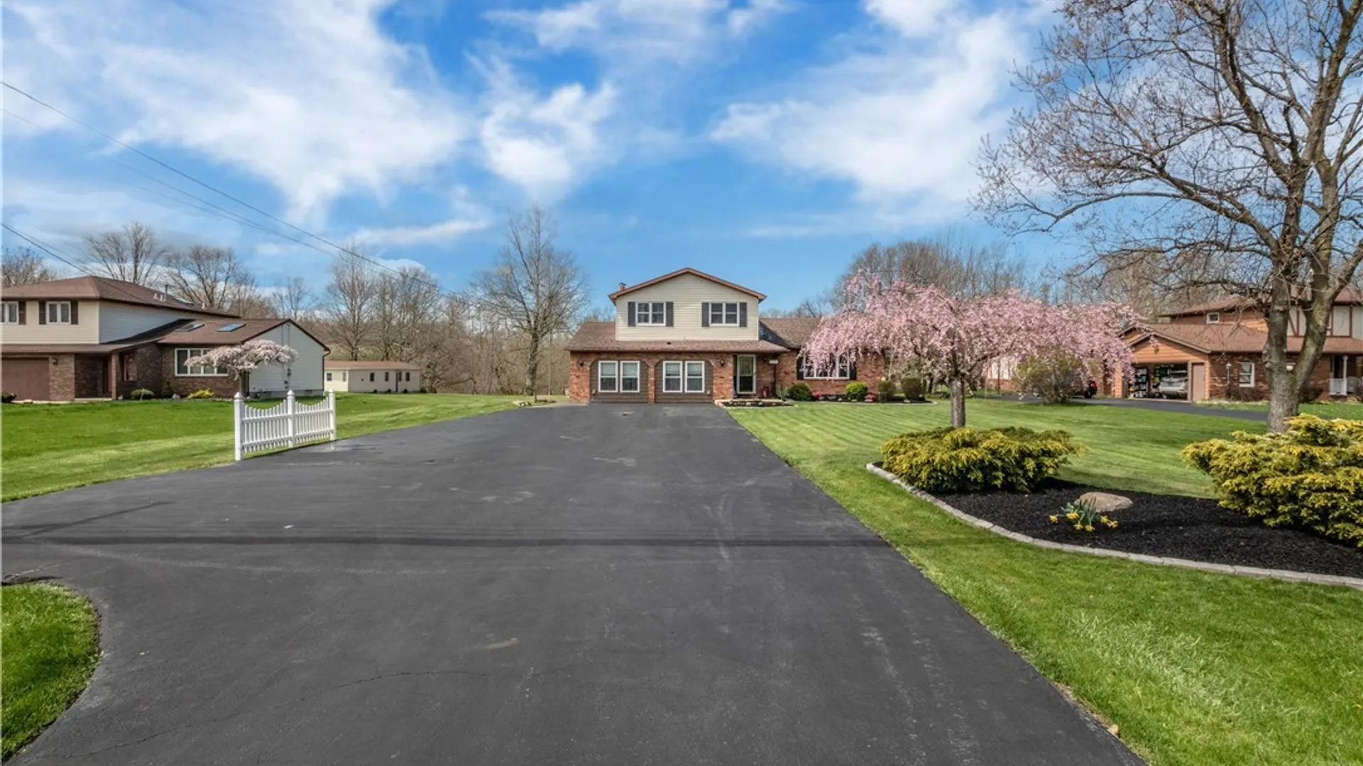 Property at 4430 Creek Road, Lewiston, NY 14092 3