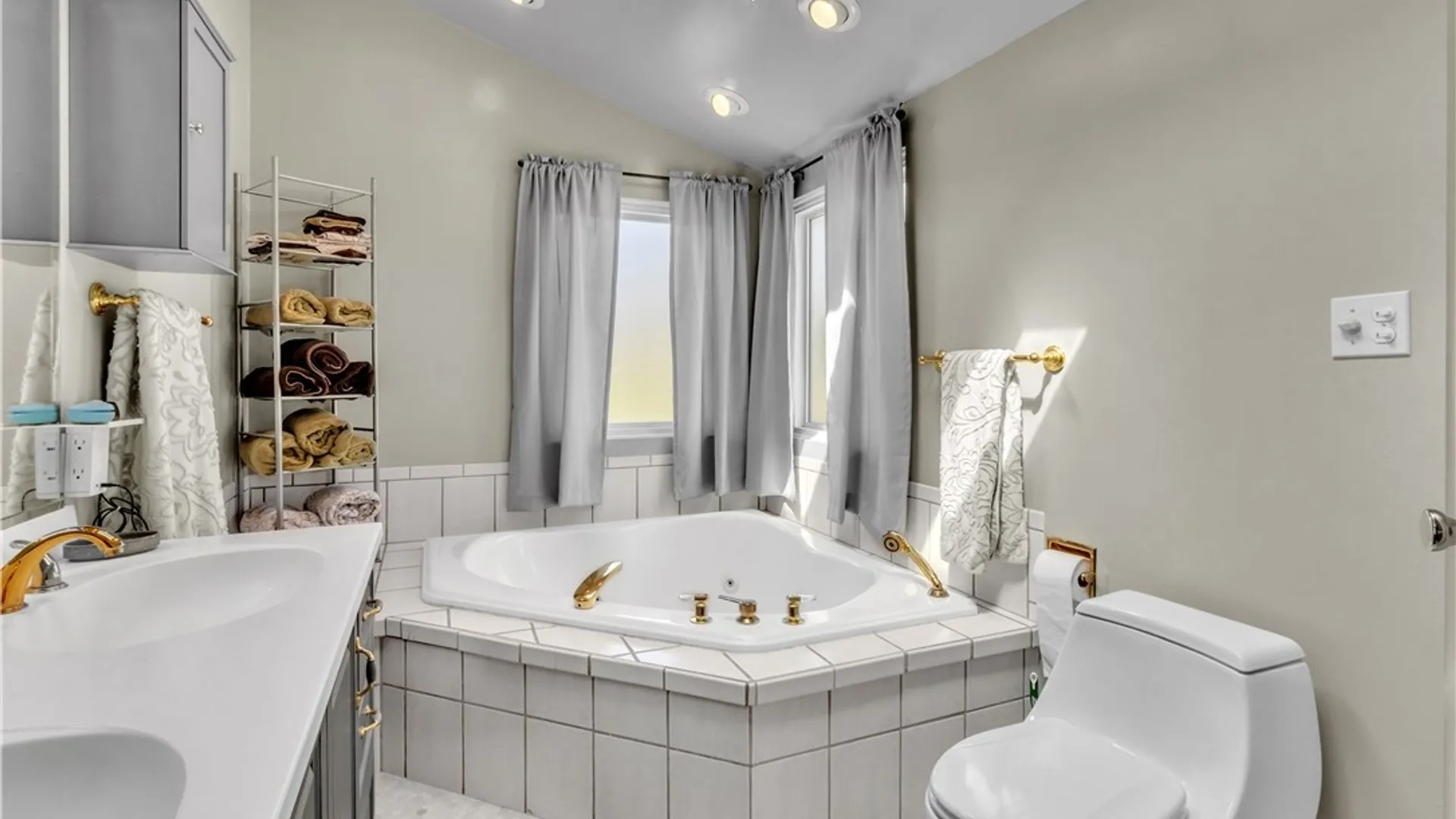 Property at 4430 Creek Road, Lewiston, NY 14092 36