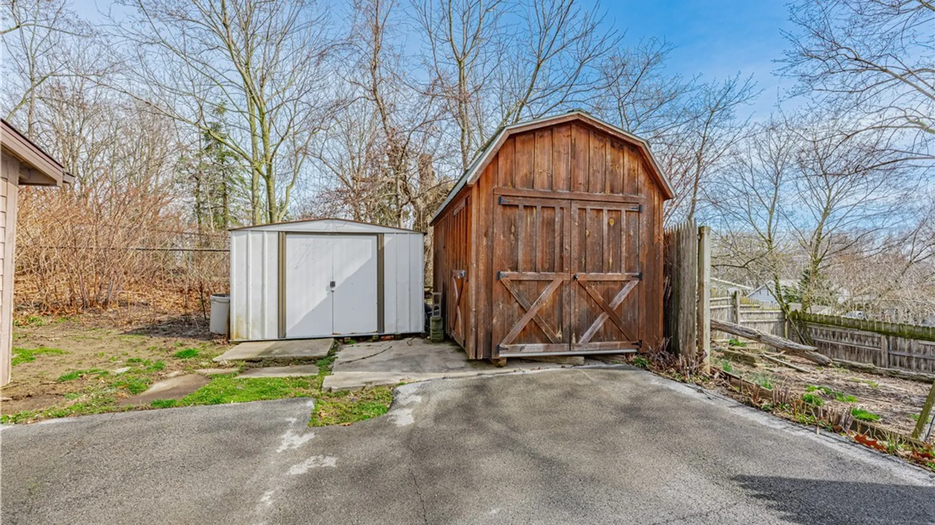 Property at 2378 Riverview Drive, Wilson, NY 14172 27