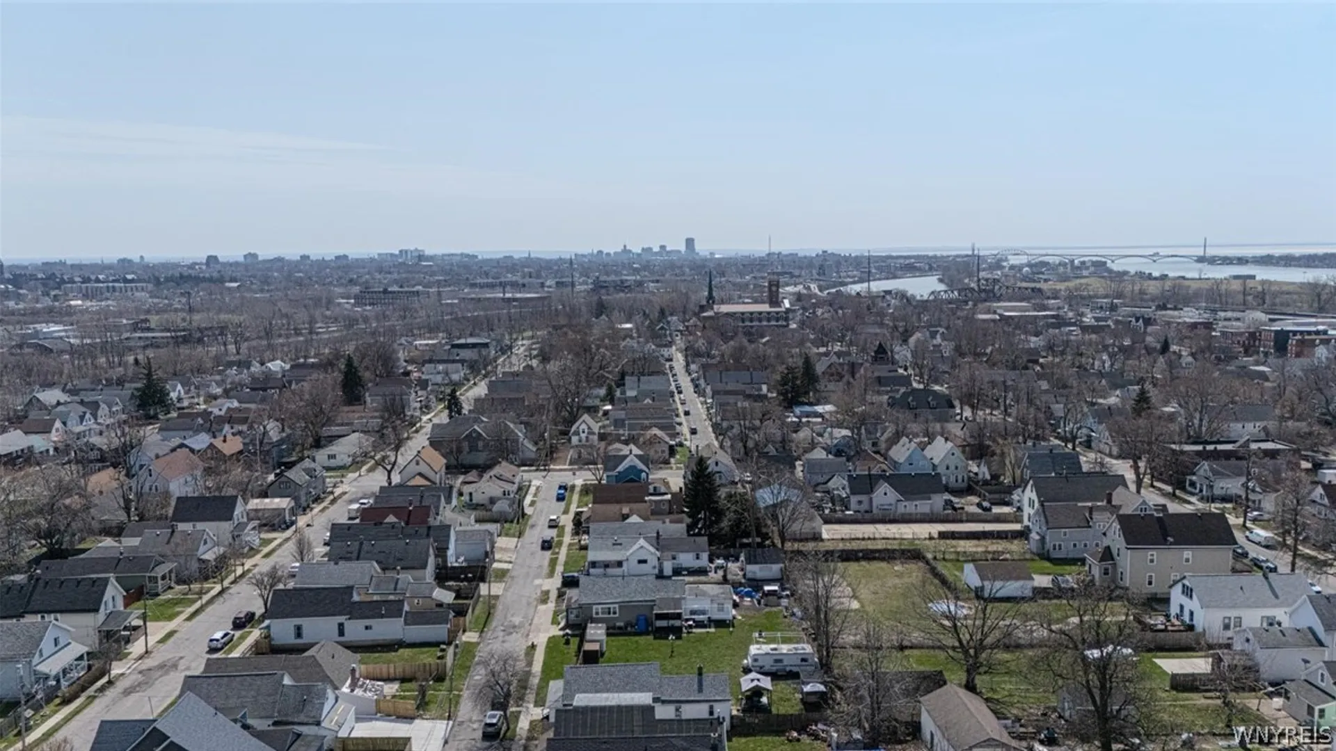 Property at 86 Guernsey Street, Buffalo, NY 14207 10