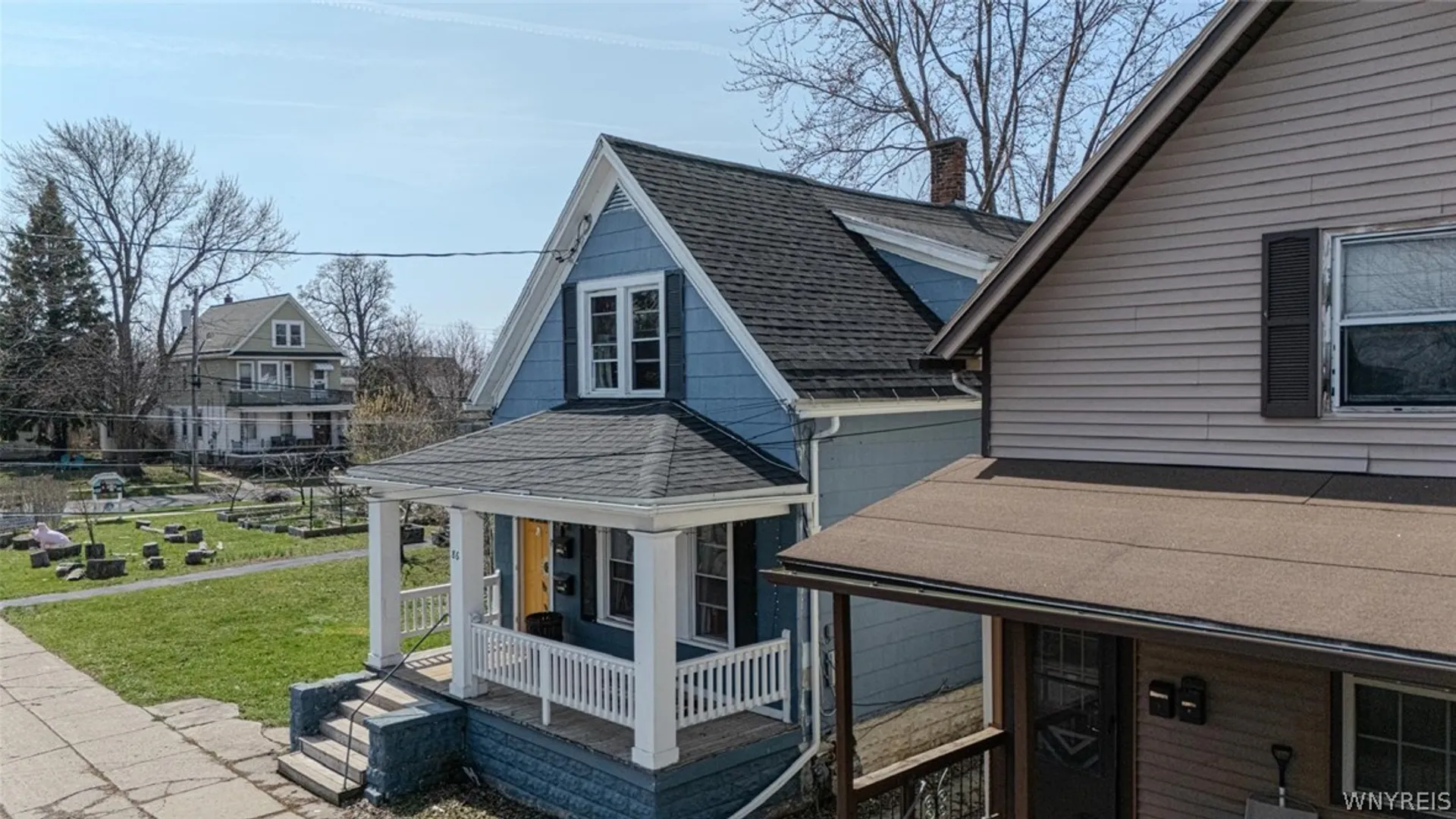 Property at 86 Guernsey Street, Buffalo, NY 14207 6