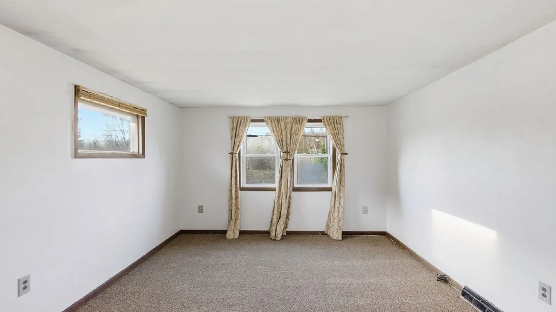 Property at 5180 Orangeport Road, Clay, NY 13029 34