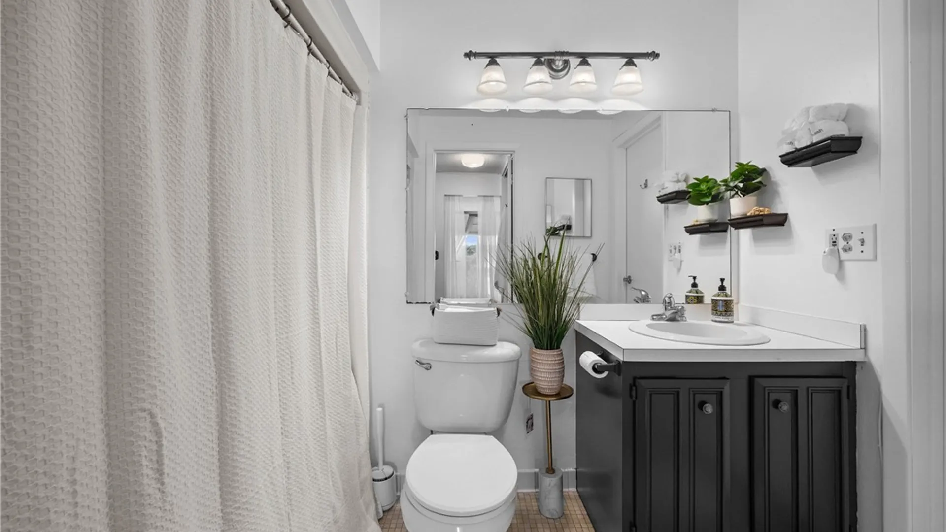 Property at 351 Bay Village Drive, Irondequoit, NY 14609 22