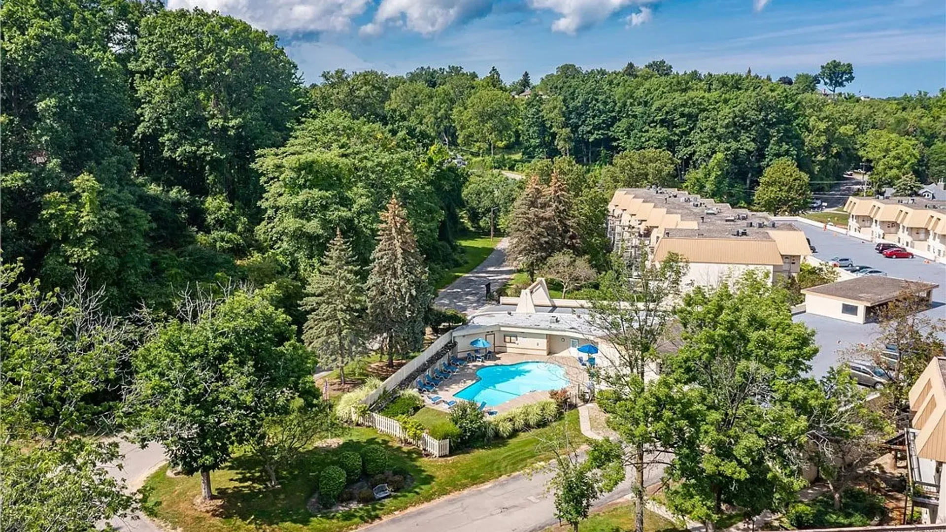 Property at 351 Bay Village Drive, Irondequoit, NY 14609 44