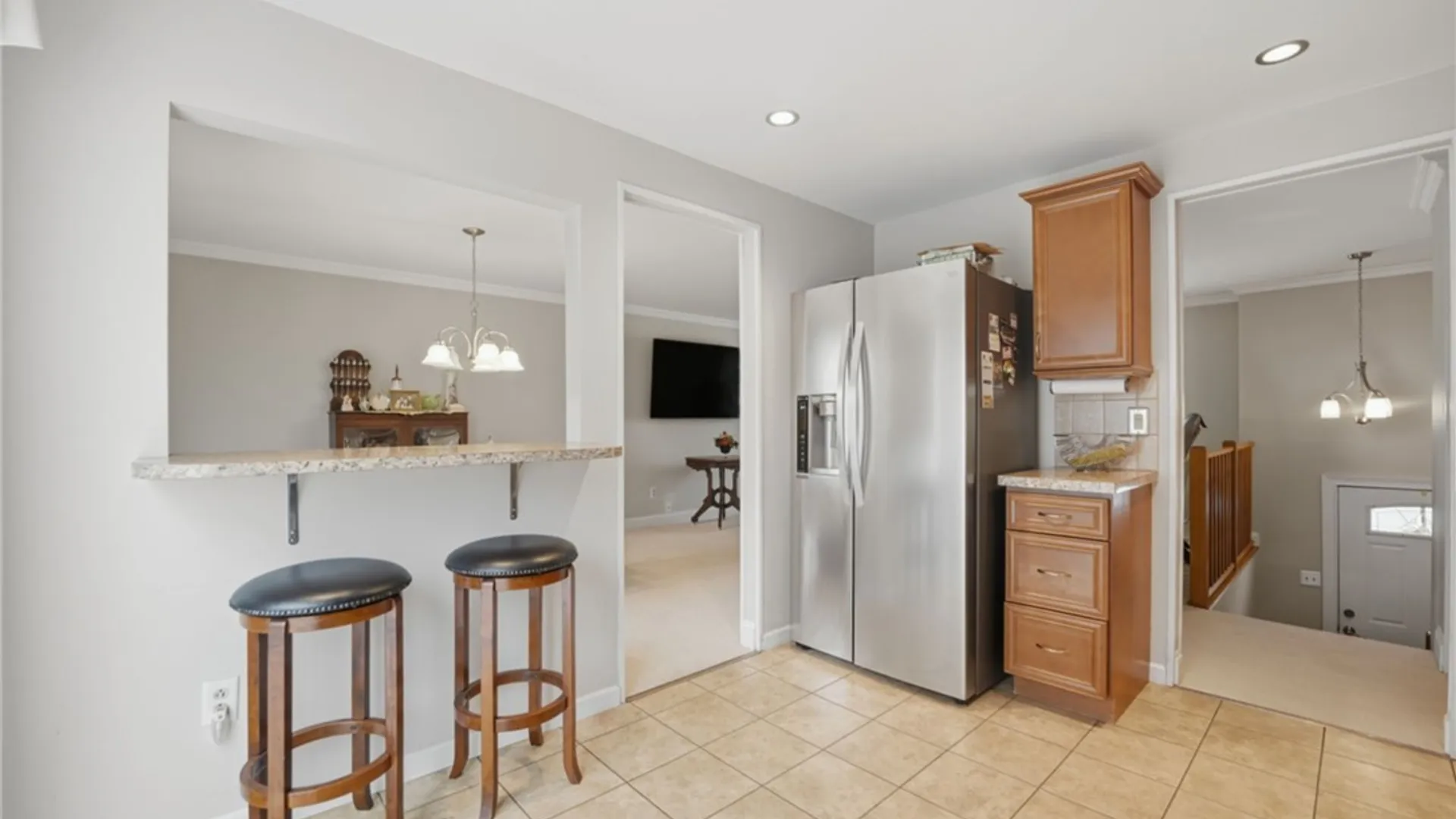 Property at 141 Fruitwood Terrace, Amherst, NY 14221 12