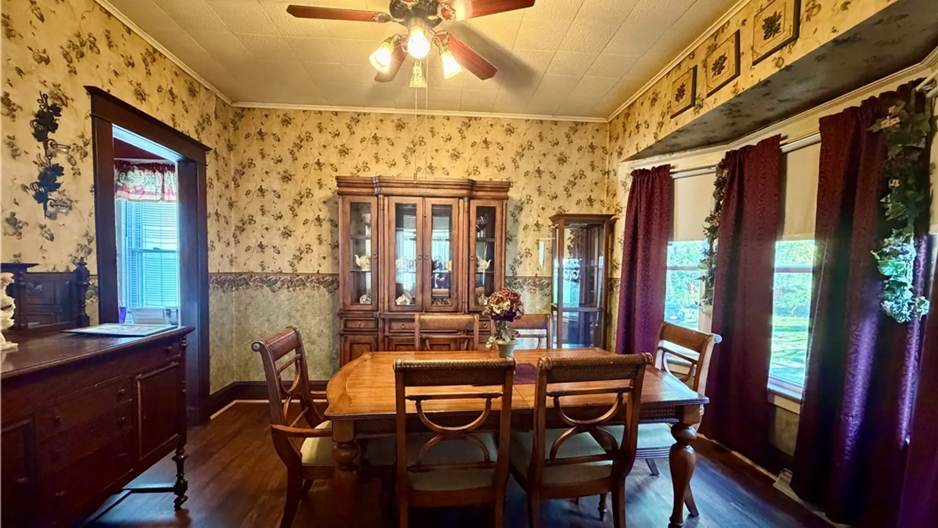 Property at 722 Washington Avenue, Elmira City, NY 14901 10