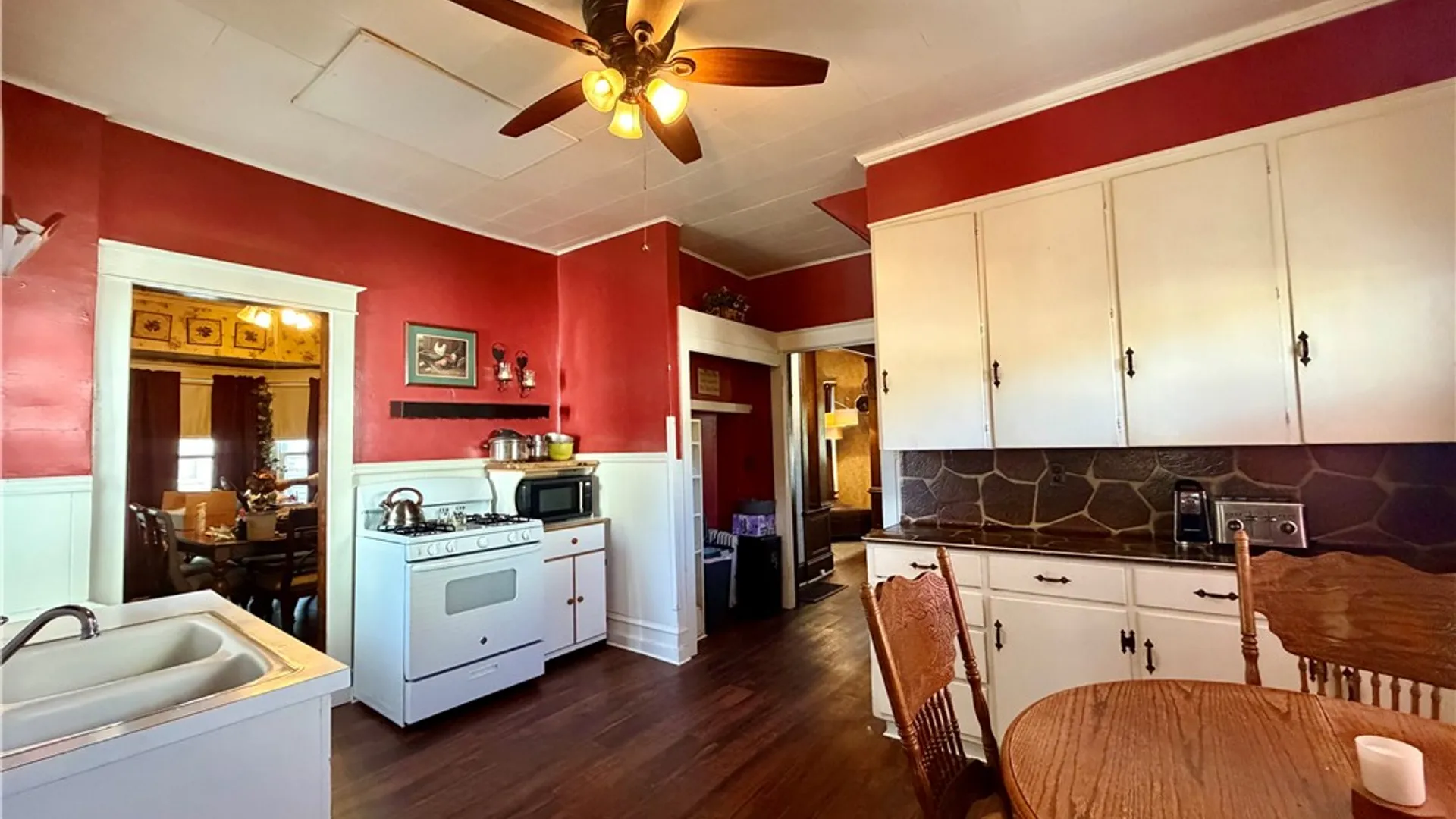 Property at 722 Washington Avenue, Elmira City, NY 14901 15