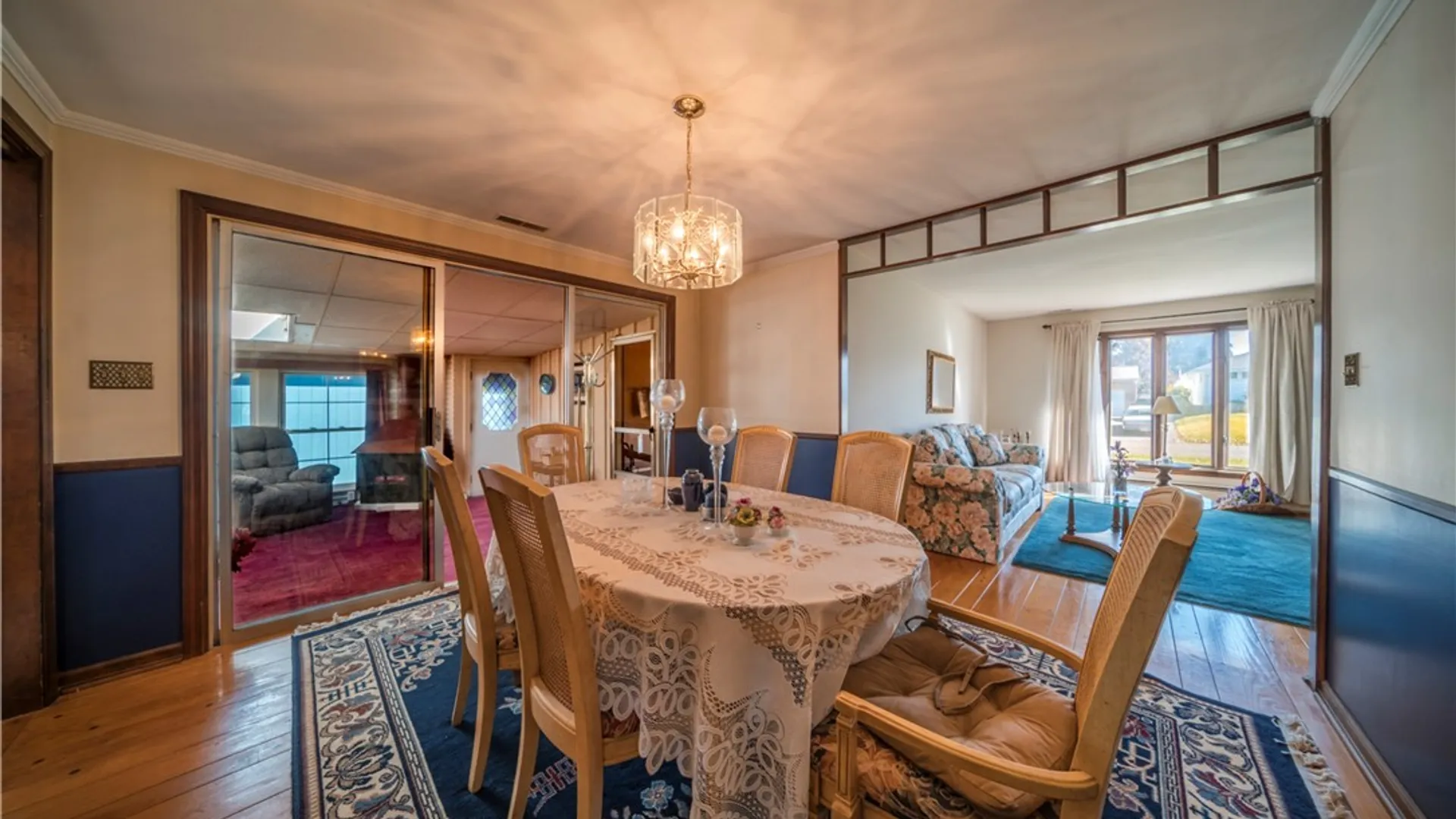 Property at 110 Bellshire Lane, Syracuse, NY 13208 11